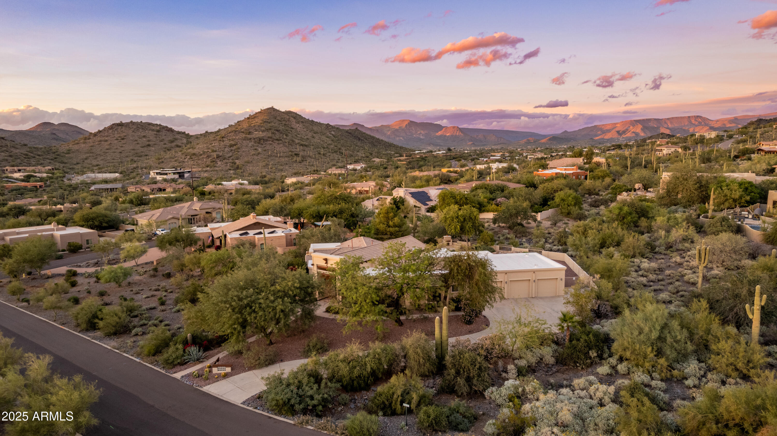 CAREFREE SENTINEL ROCK ESTATES 2 LOT 63-133 - Residential