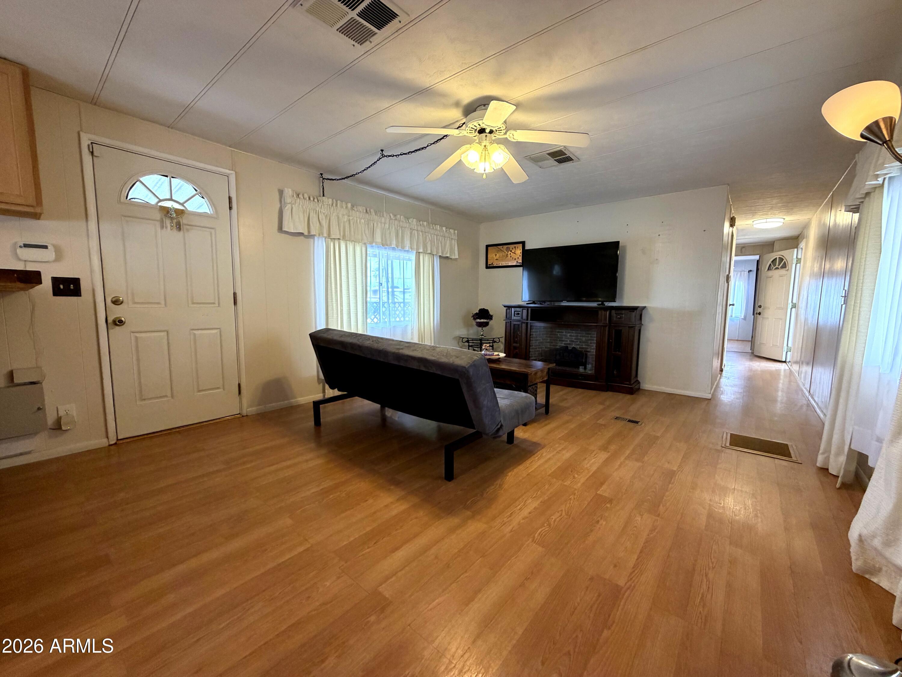 S19 T1N R8E - Residential