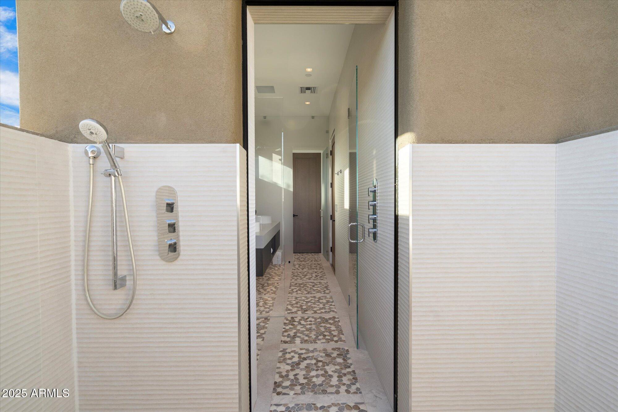PRIVADA - Residential