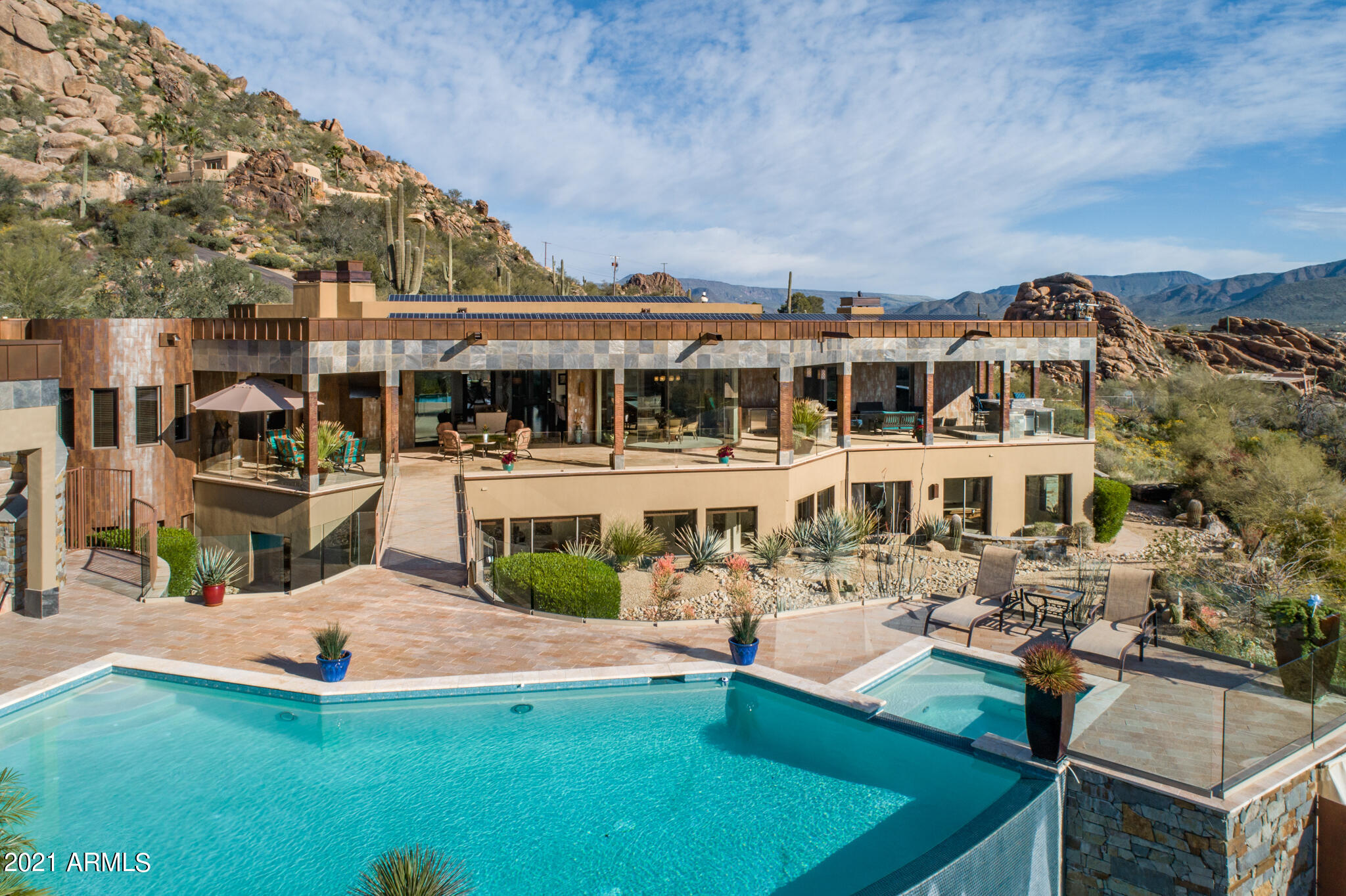 CAREFREE 3A AMD - Residential