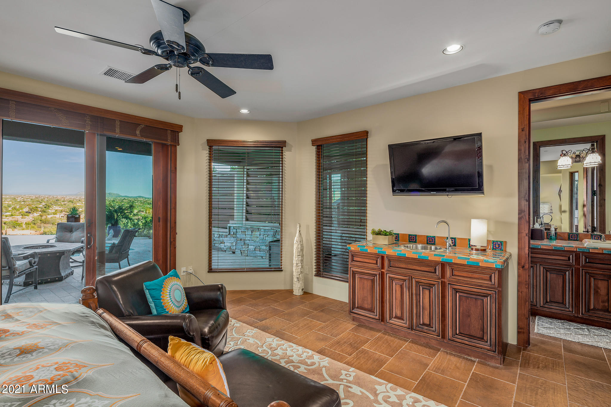 CAREFREE 3A AMD - Residential