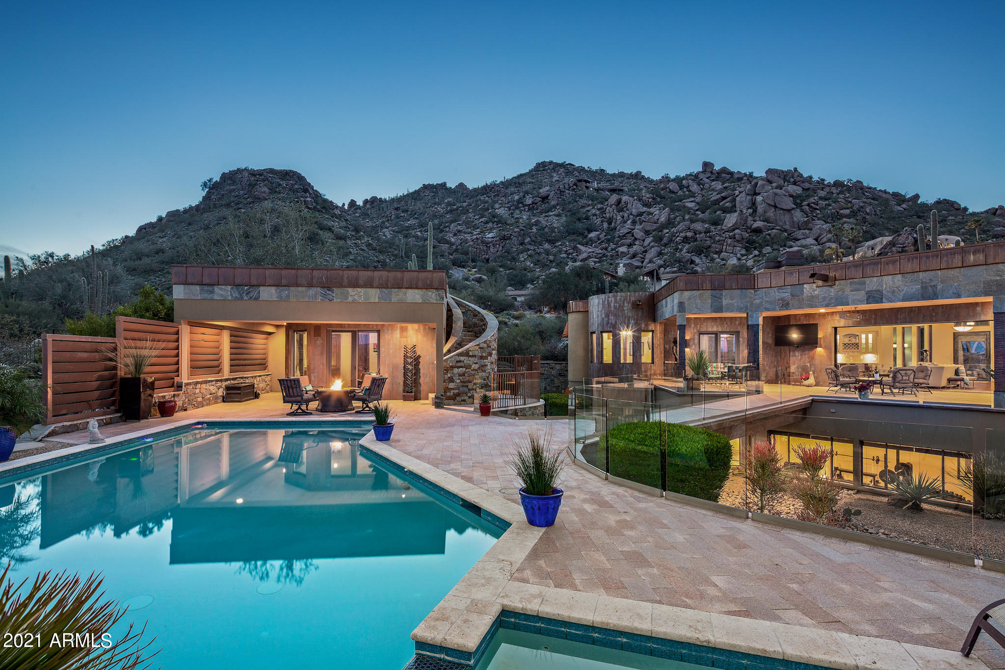 CAREFREE 3A AMD - Residential