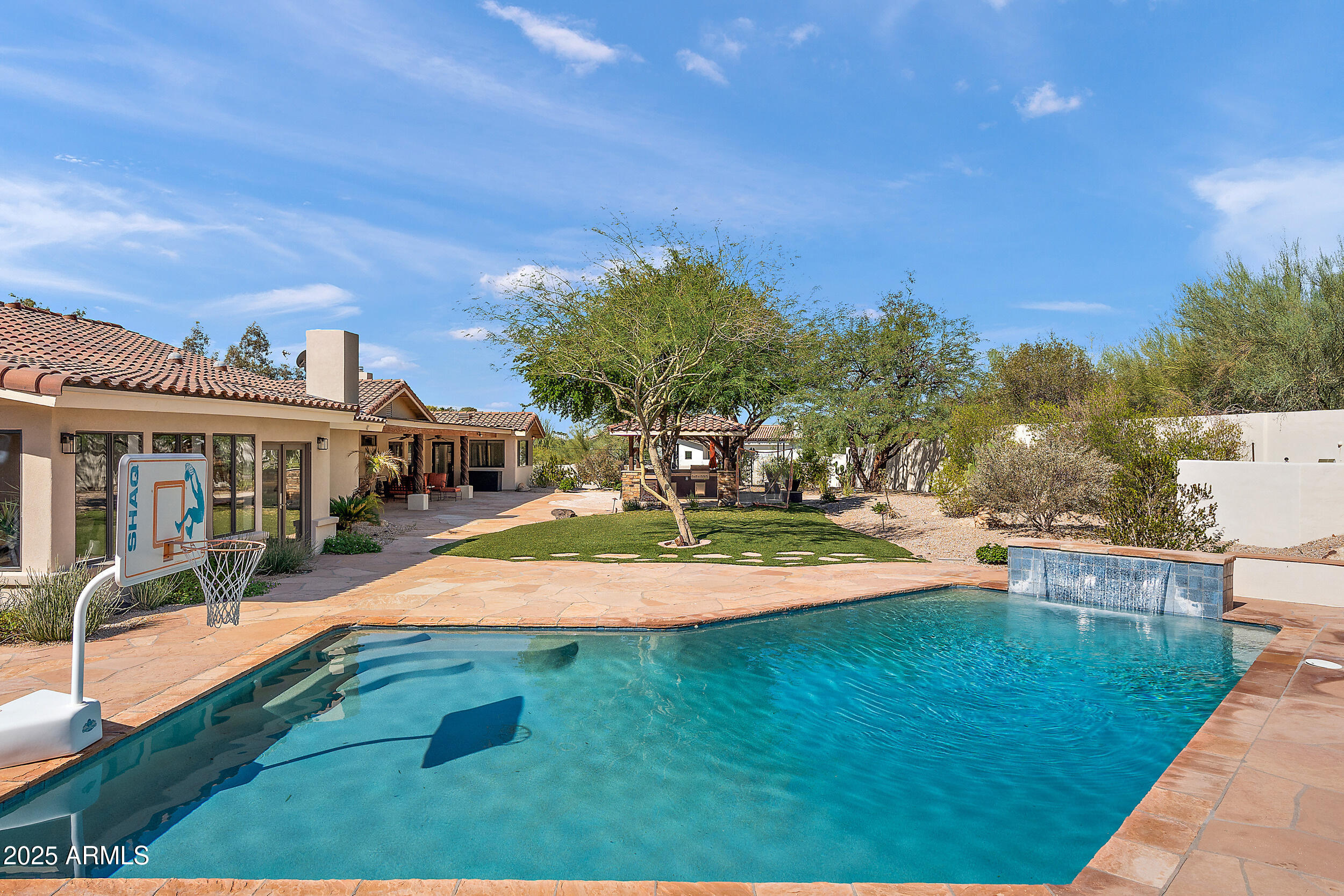 MIRADA LOS ARCOS PHASE 1 - Residential