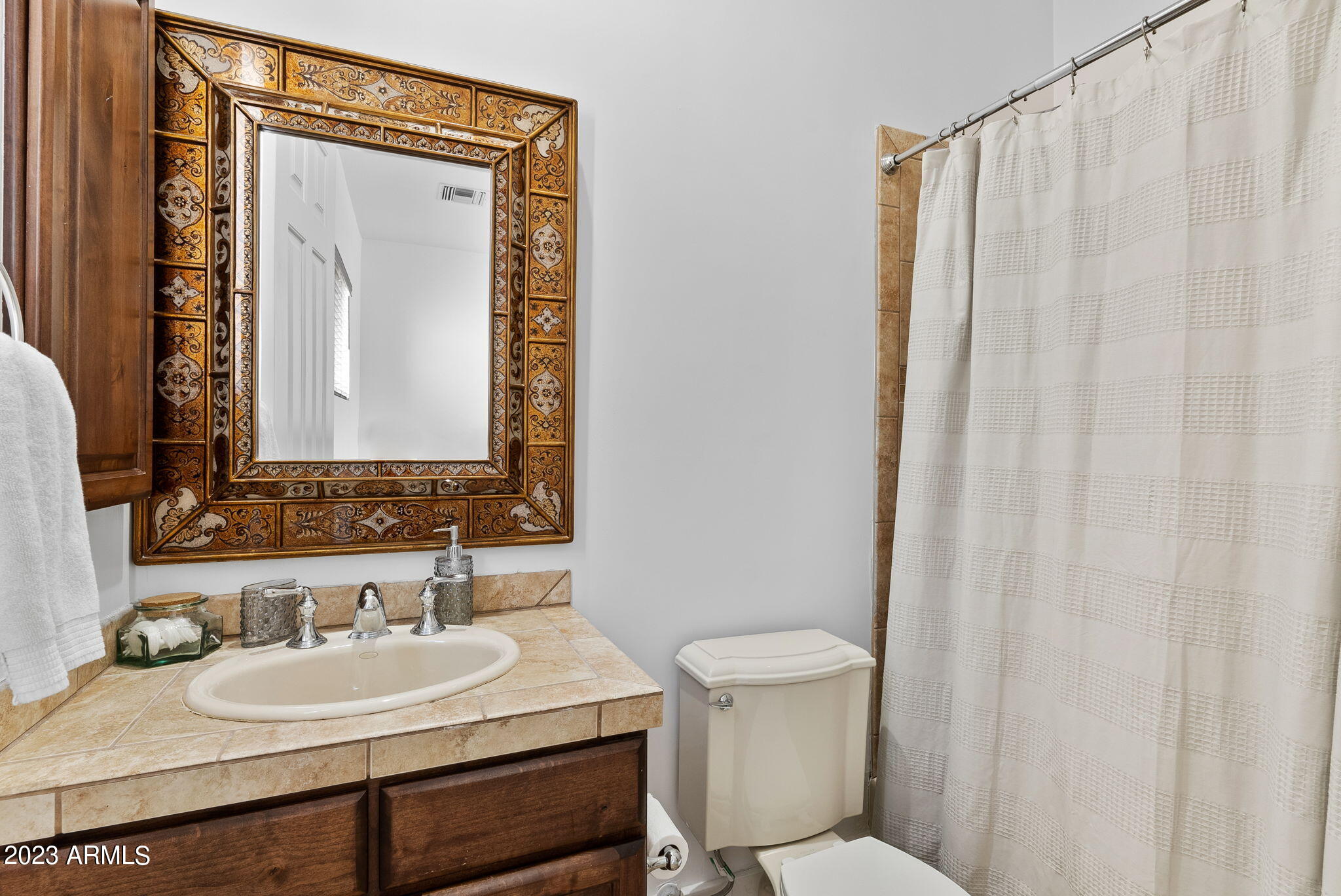 WINDGATE RANCH PHASE 1 PLAT A - Residential Lease