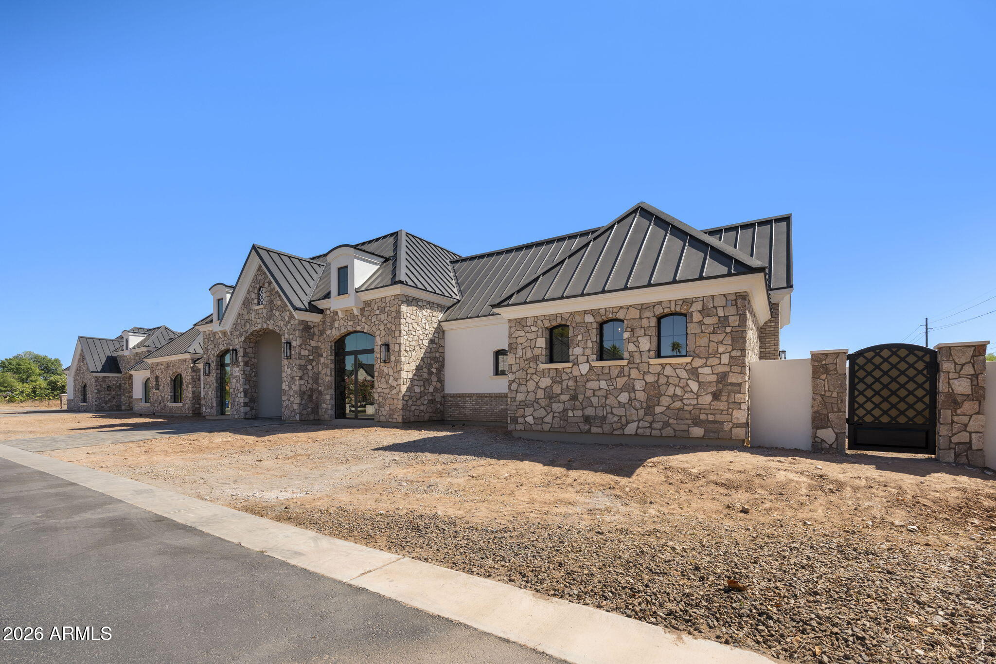 DeRoche Estates - Residential