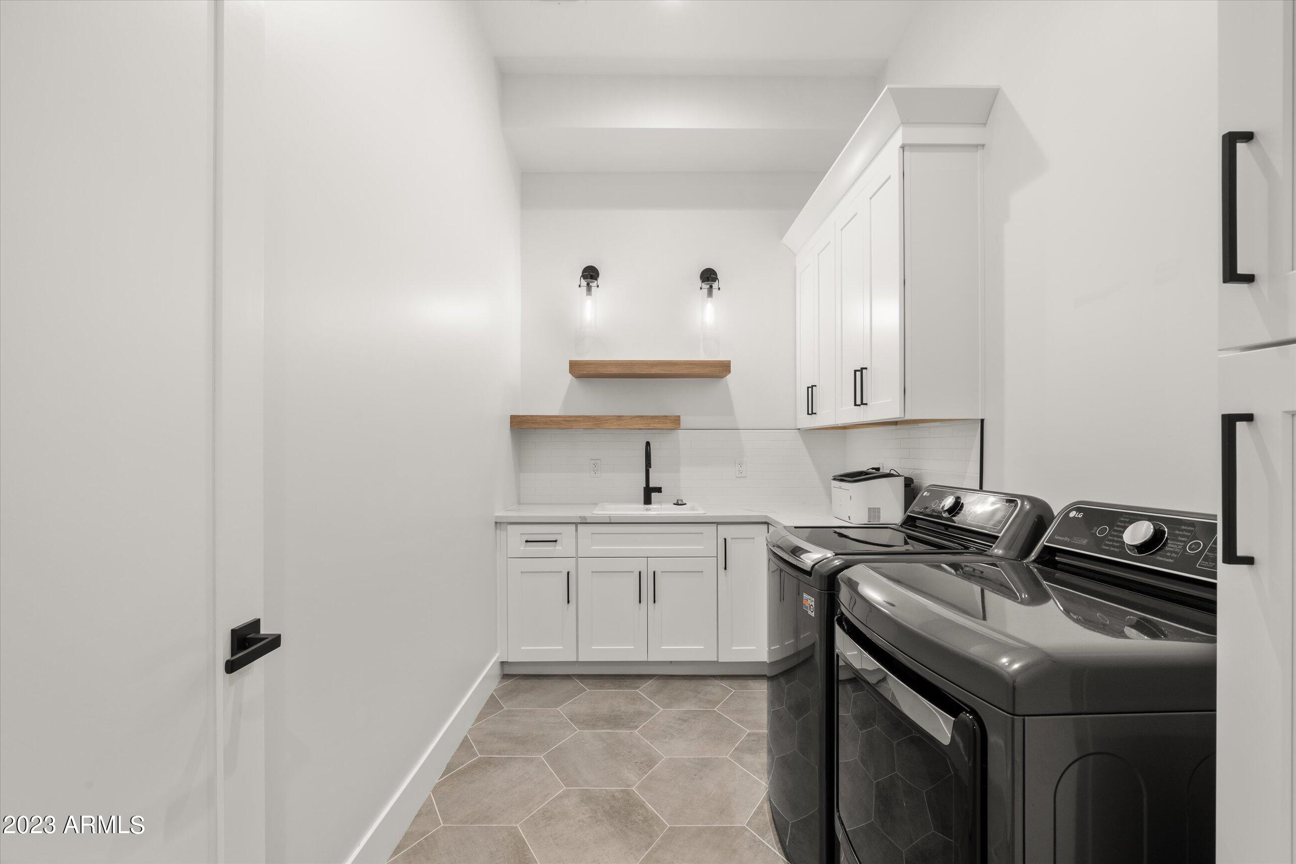 WHITWOOD LOTS 1-24 - Residential