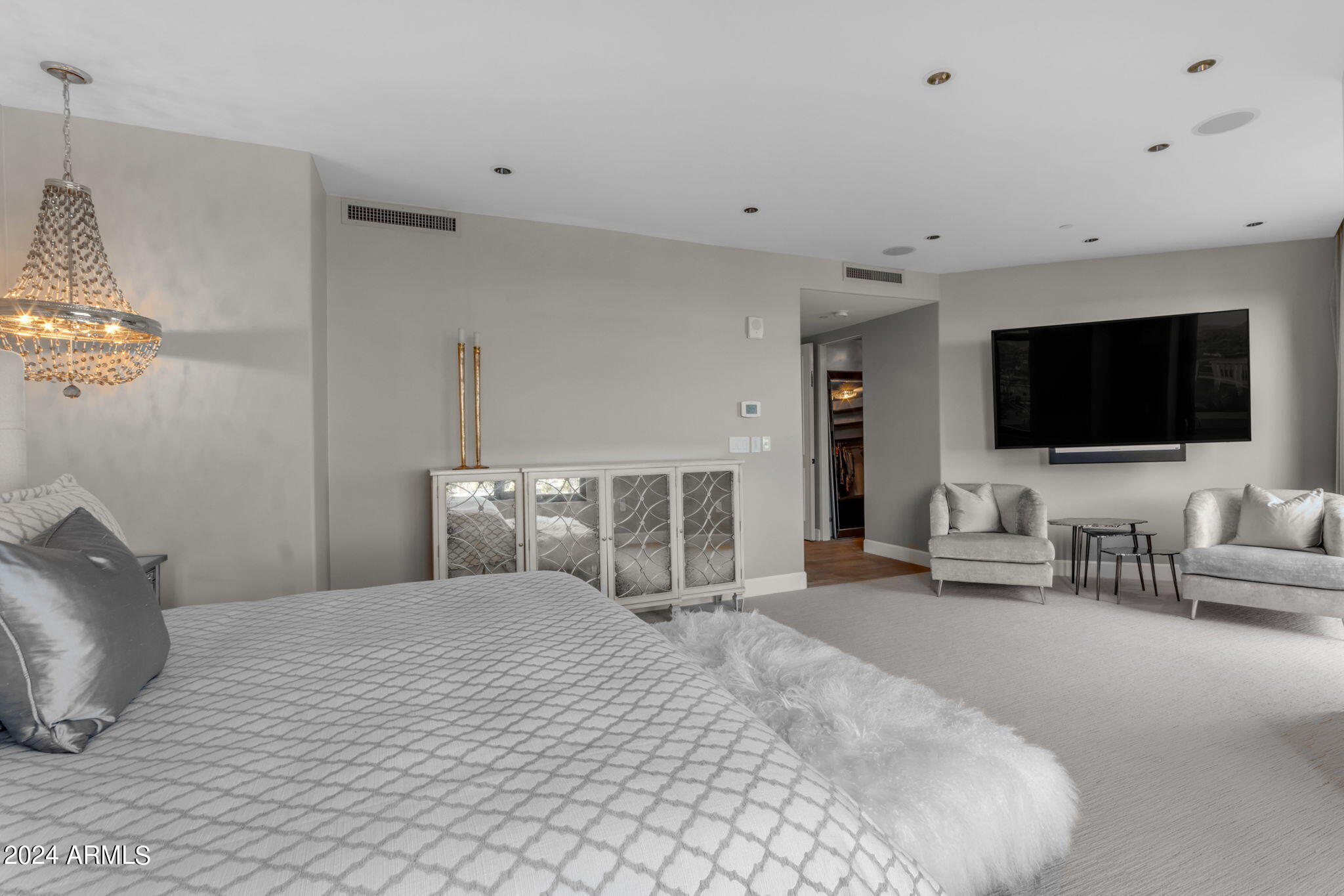 SCOTTSDALE WATERFRONT RESIDENCES CONDOMINIUM - Residential