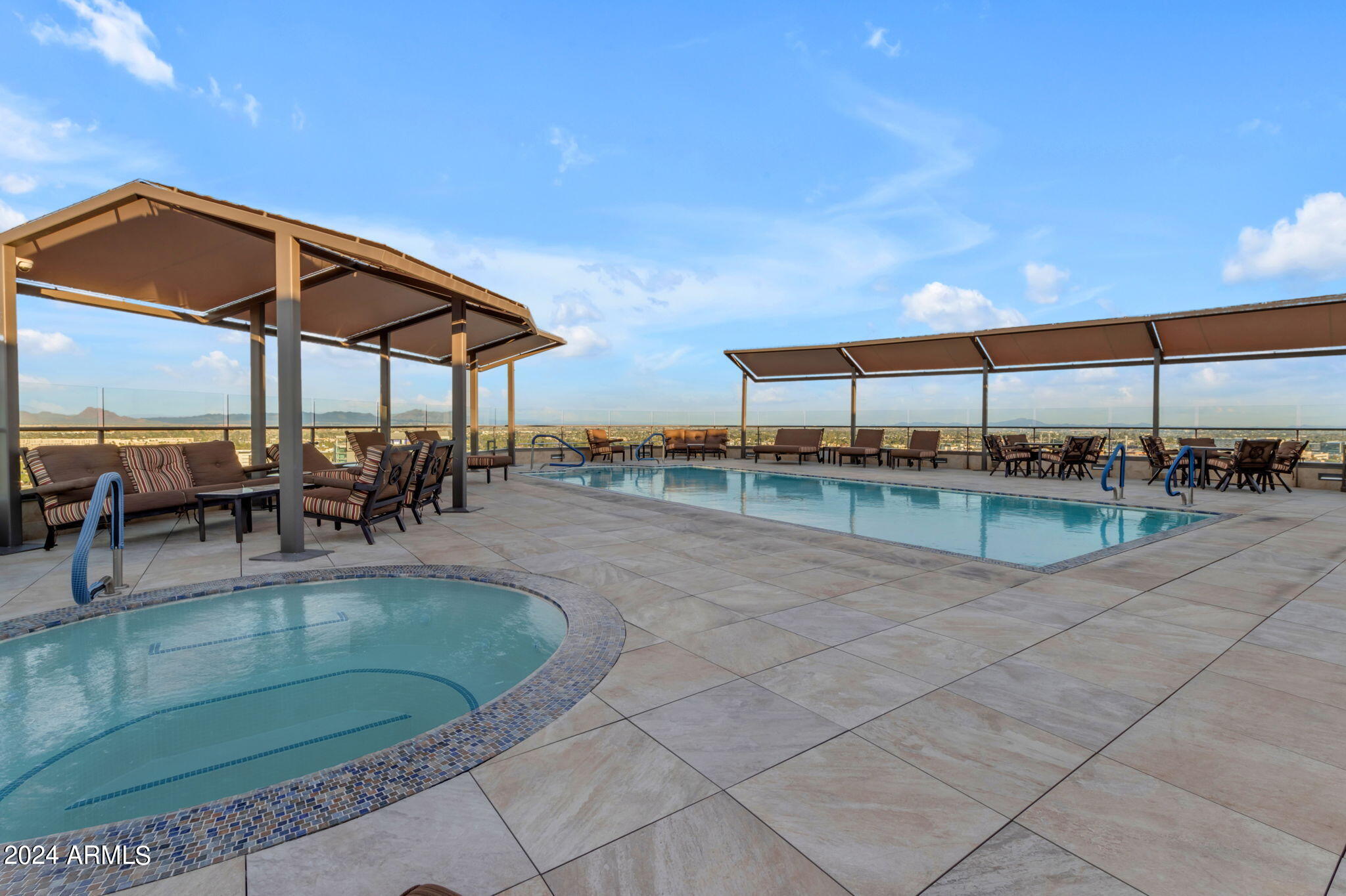 SCOTTSDALE WATERFRONT RESIDENCES CONDOMINIUM - Residential