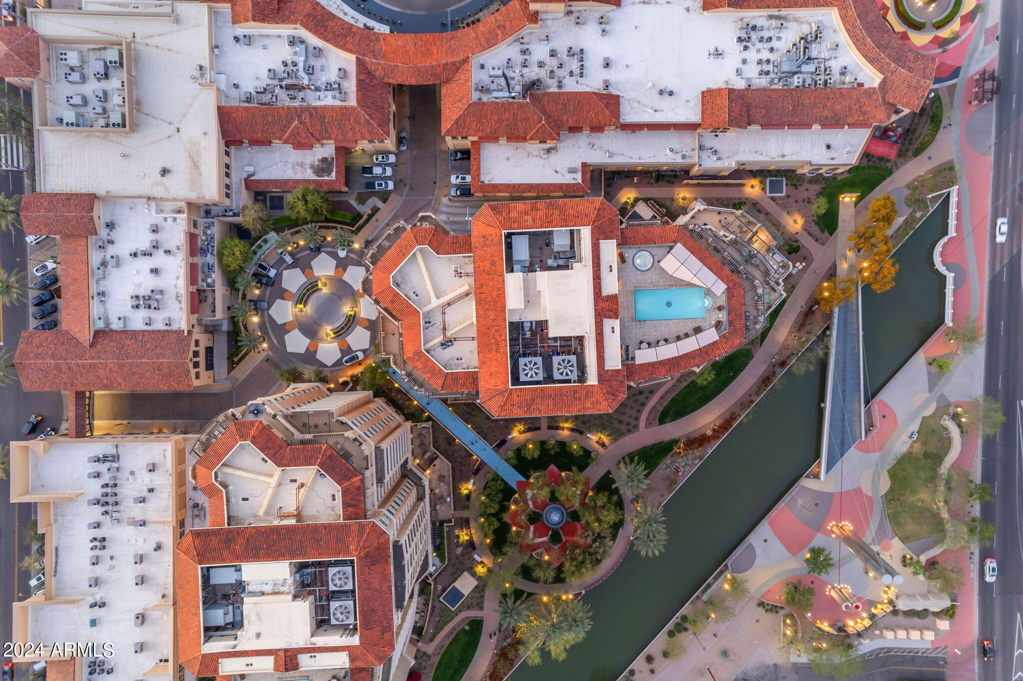 SCOTTSDALE WATERFRONT RESIDENCES CONDOMINIUM - Residential