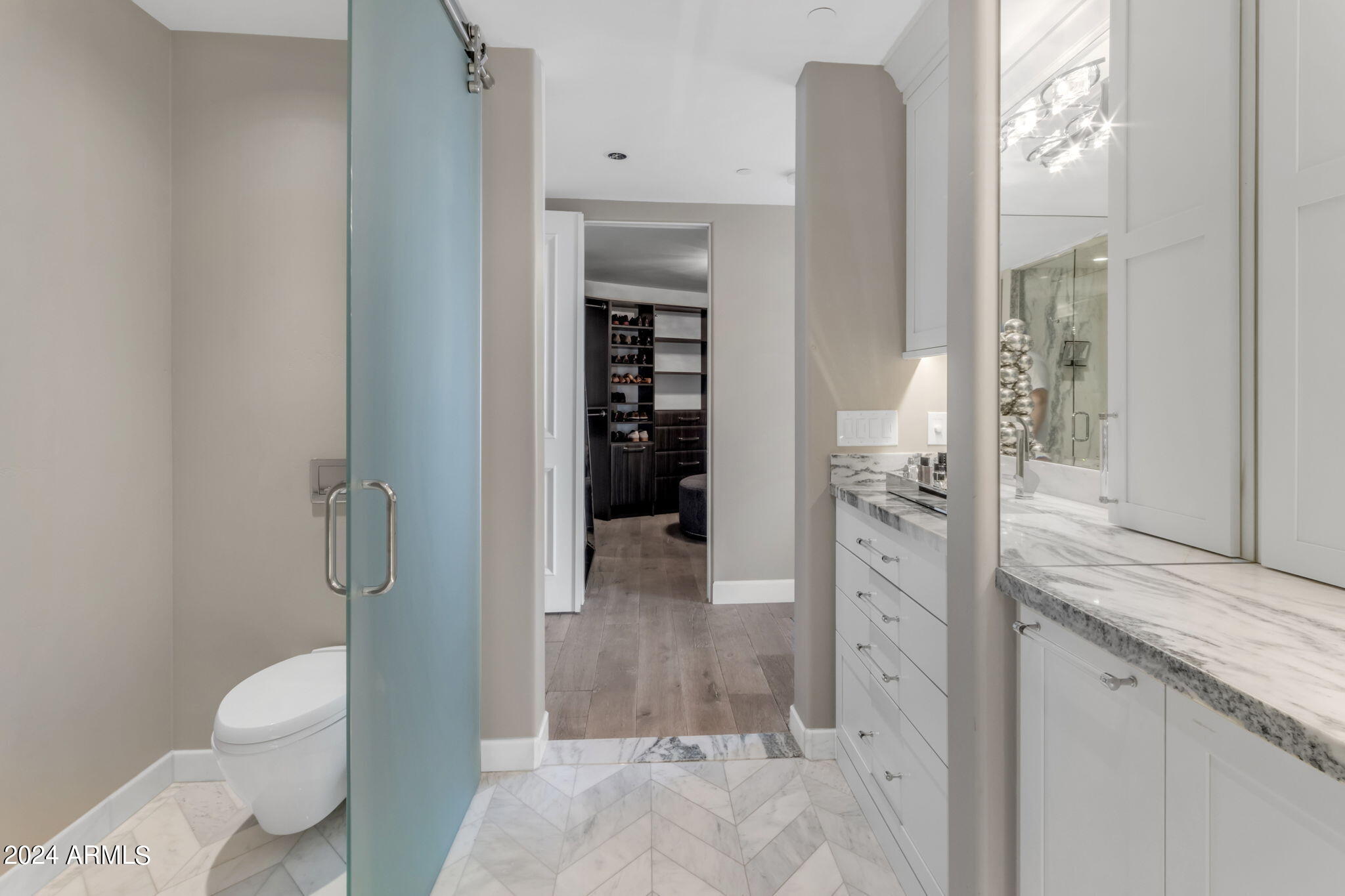 SCOTTSDALE WATERFRONT RESIDENCES CONDOMINIUM - Residential
