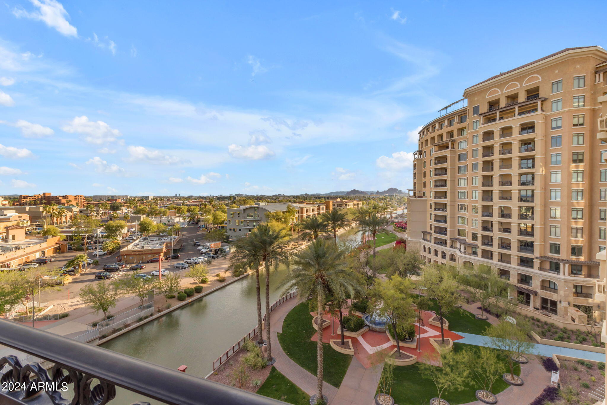 SCOTTSDALE WATERFRONT RESIDENCES CONDOMINIUM - Residential