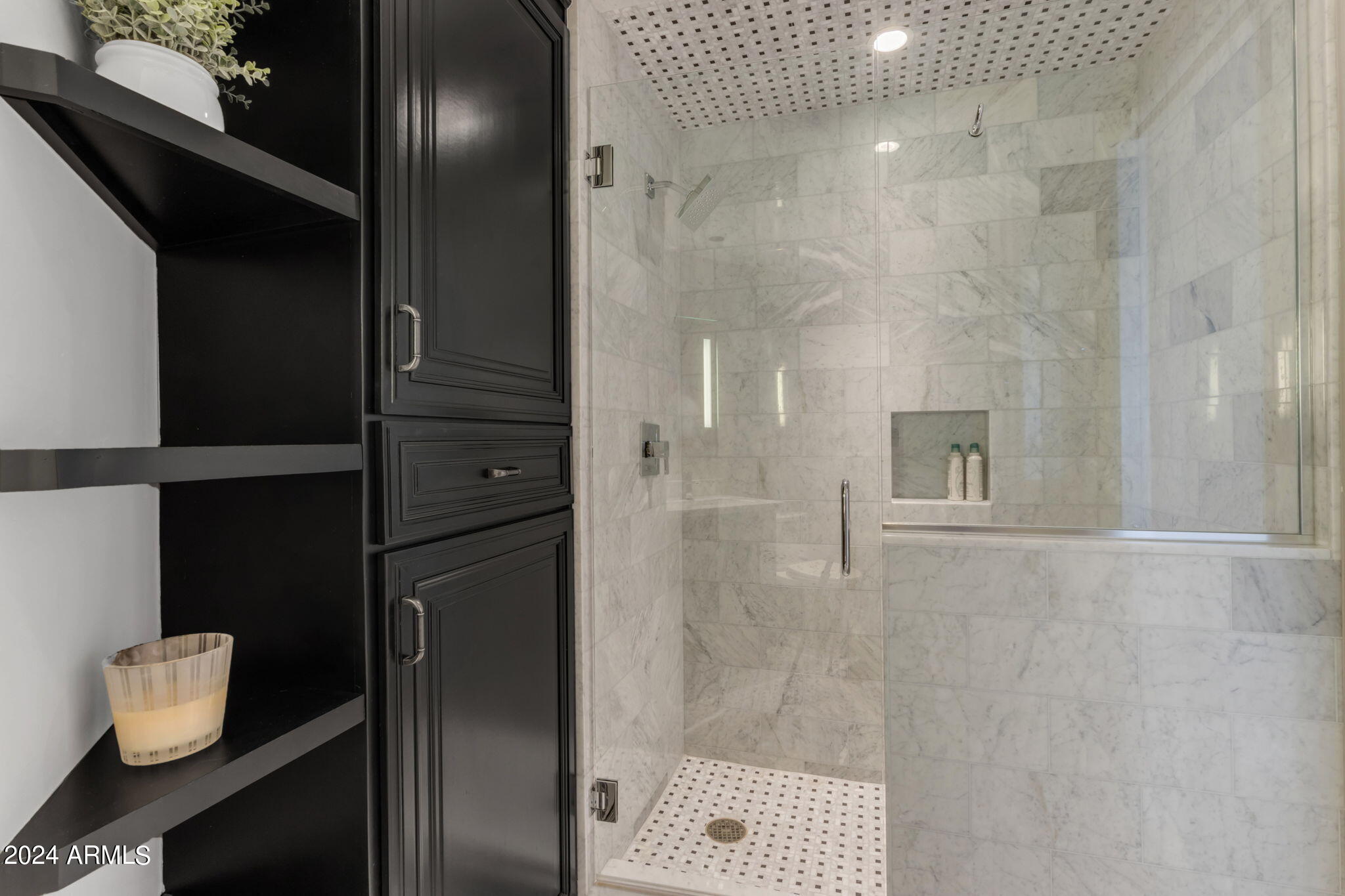 SCOTTSDALE WATERFRONT RESIDENCES CONDOMINIUM - Residential