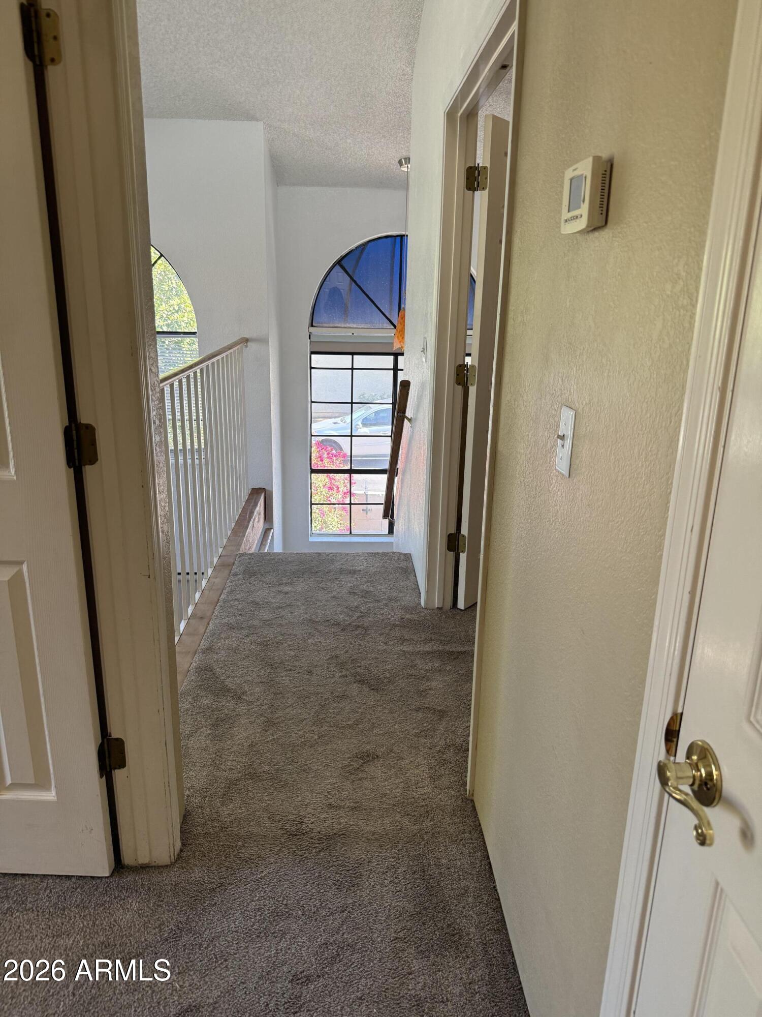 POINTE SOUTH MOUNTAIN UNIT 4 AMD - Residential Lease