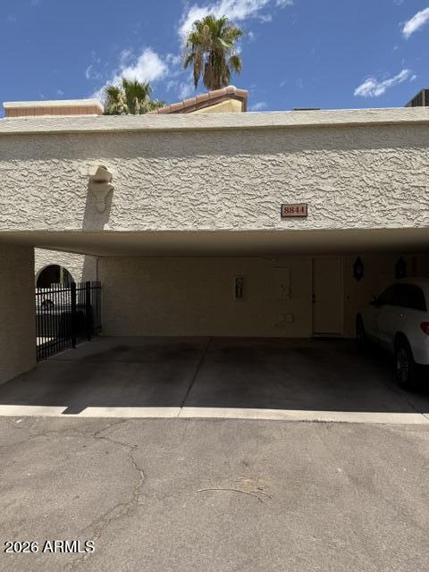 POINTE SOUTH MOUNTAIN UNIT 4 AMD - Residential Lease
