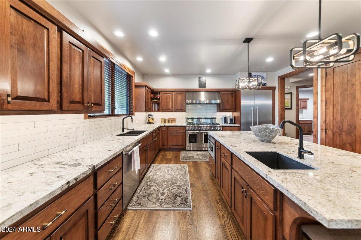 Pine Canyon - Residential
