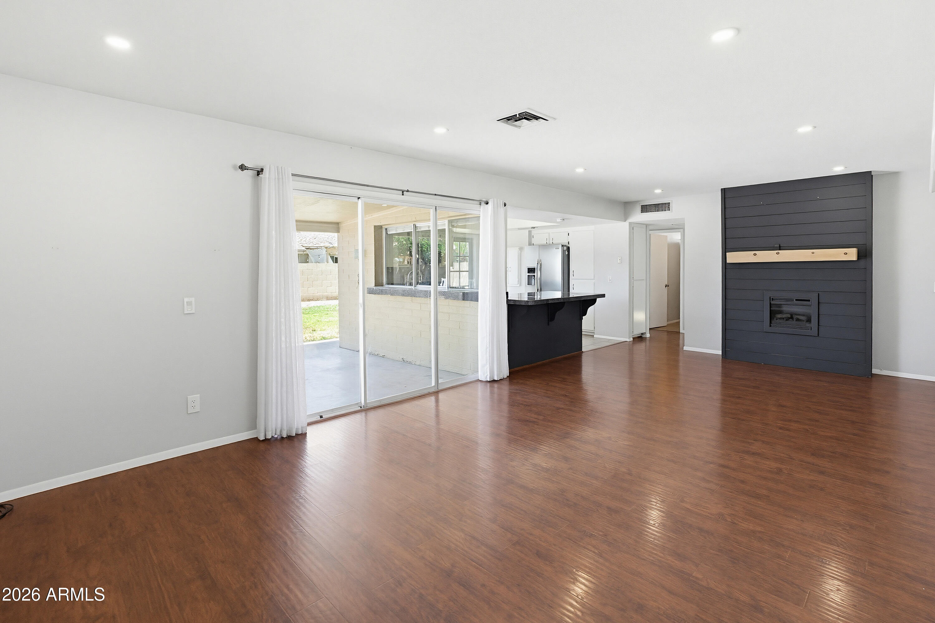 NORTHERN PALMS UNIT 3 - Residential
