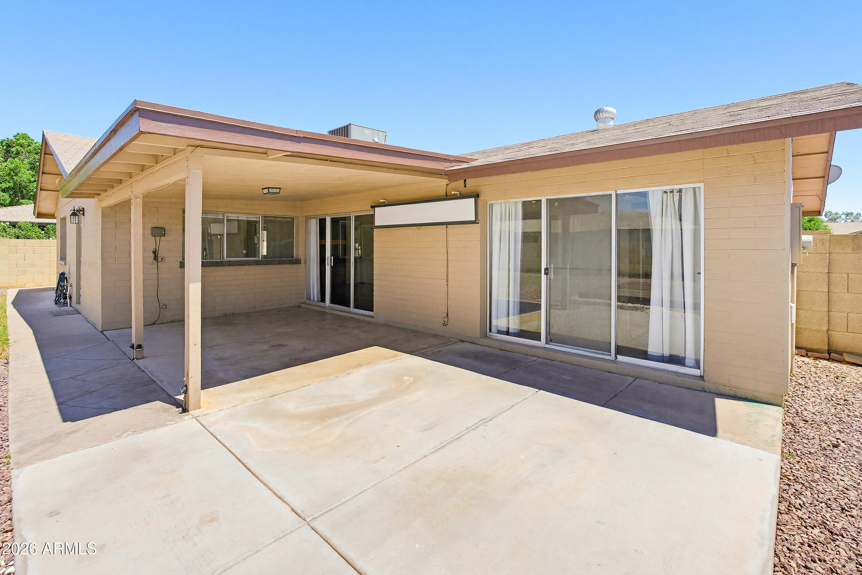 NORTHERN PALMS UNIT 3 - Residential
