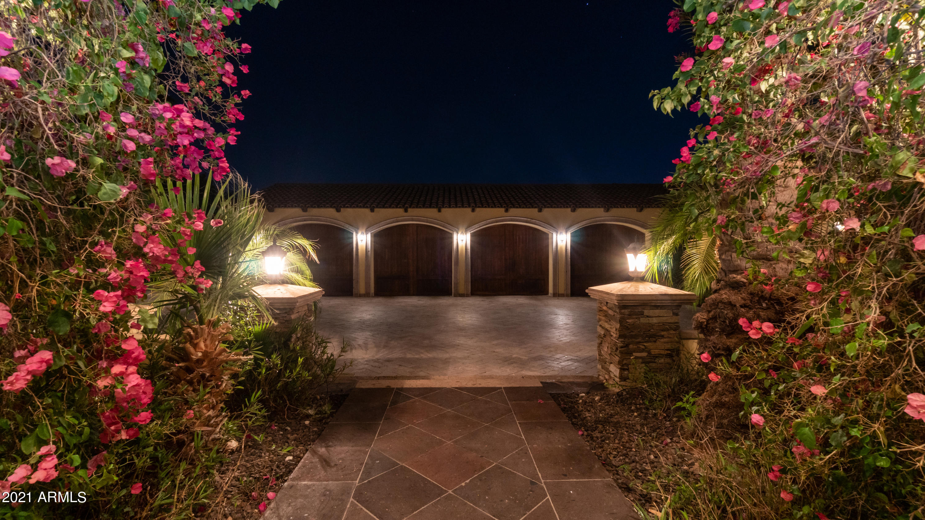 VINEYARDS AT ARCADIA - Residential
