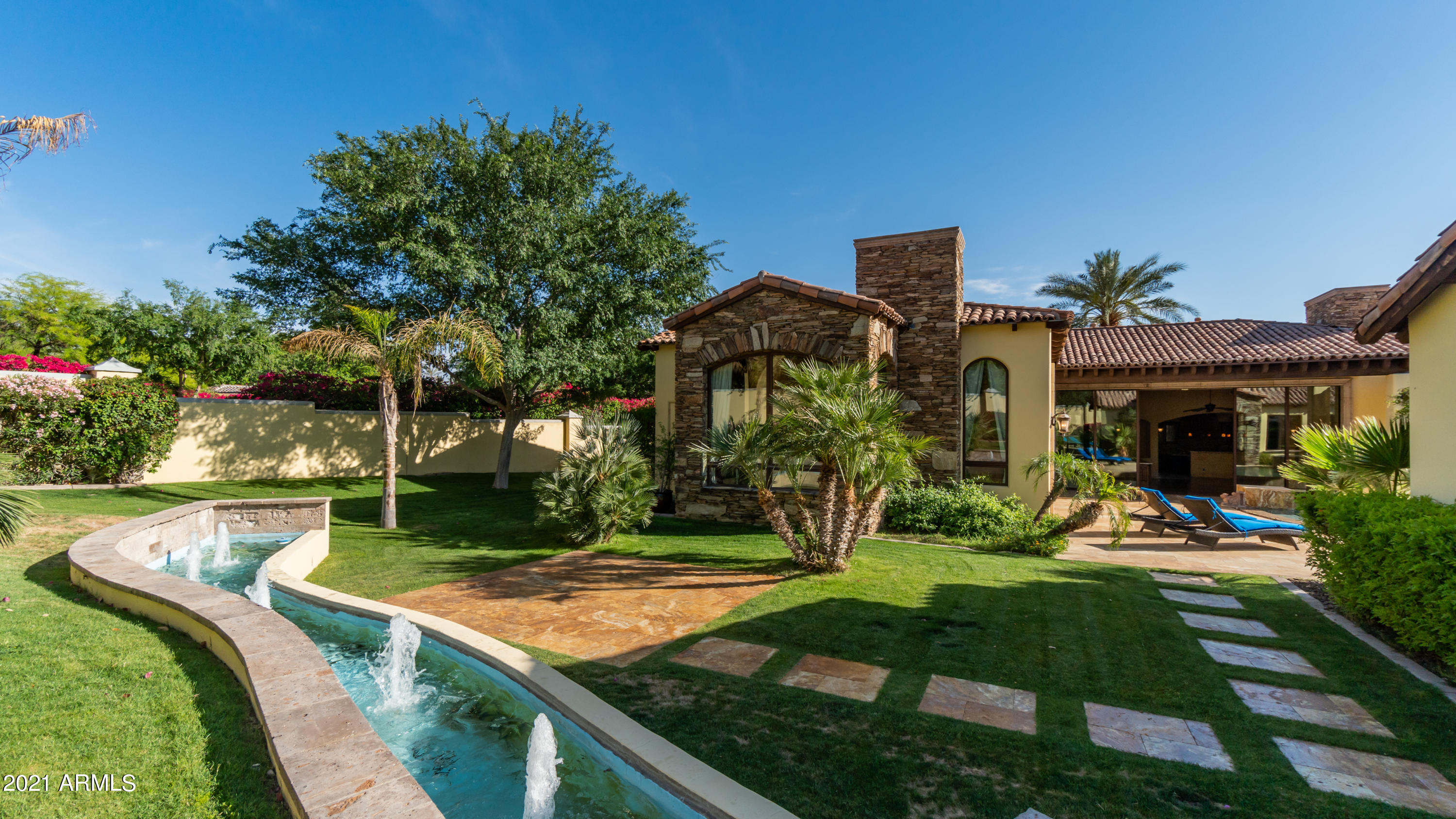 VINEYARDS AT ARCADIA - Residential