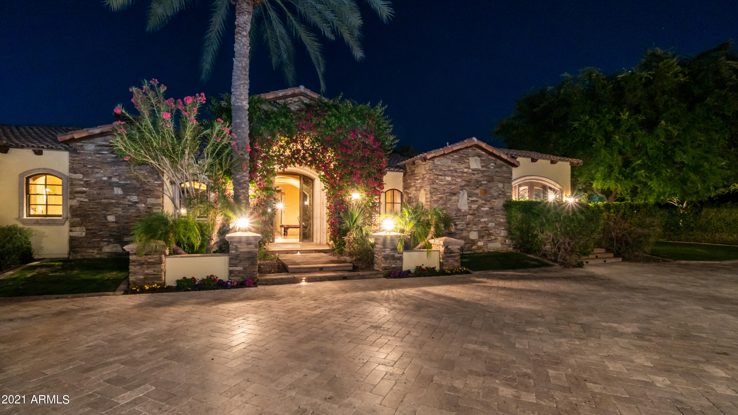 VINEYARDS AT ARCADIA - Residential