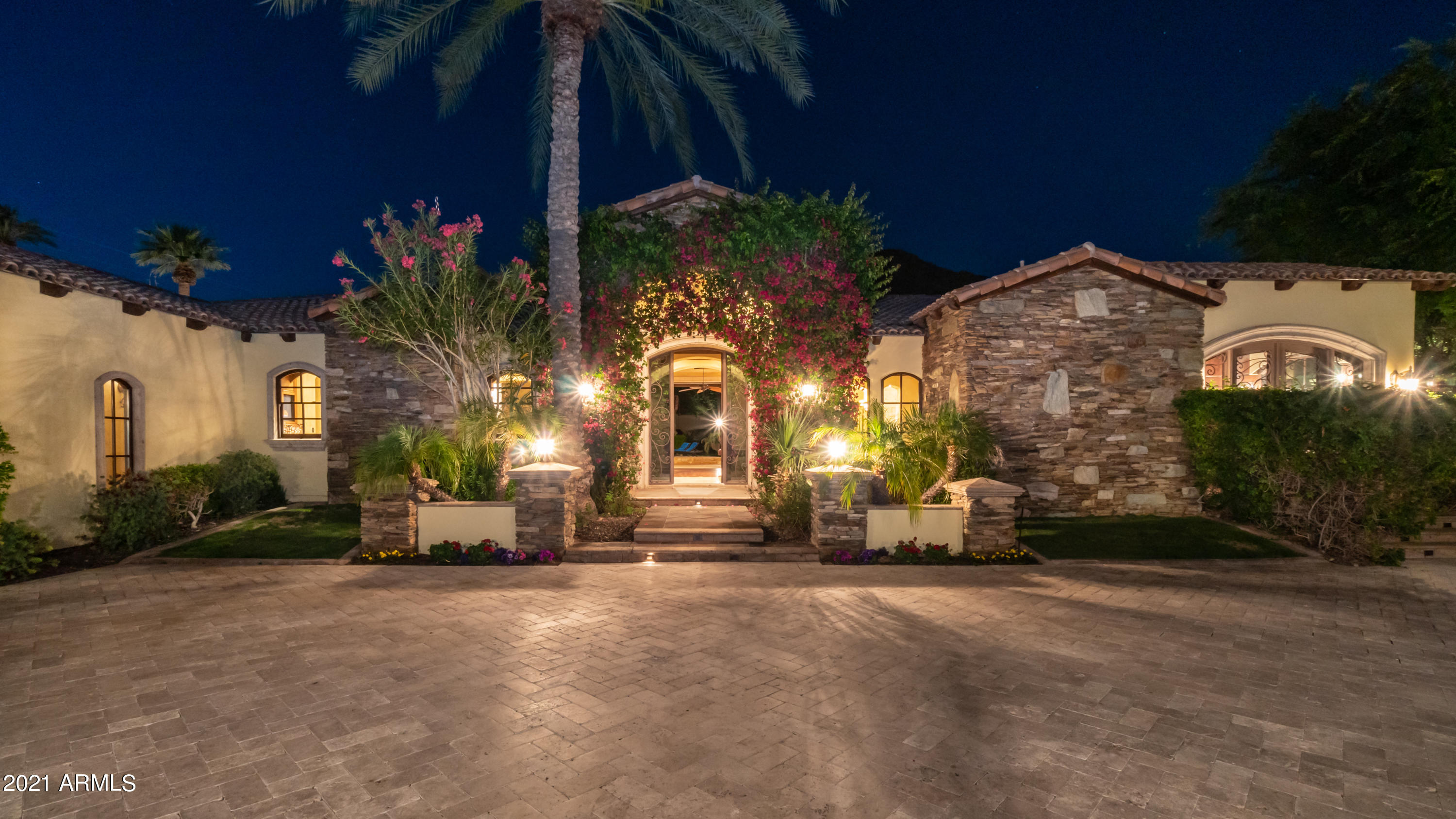 VINEYARDS AT ARCADIA - Residential