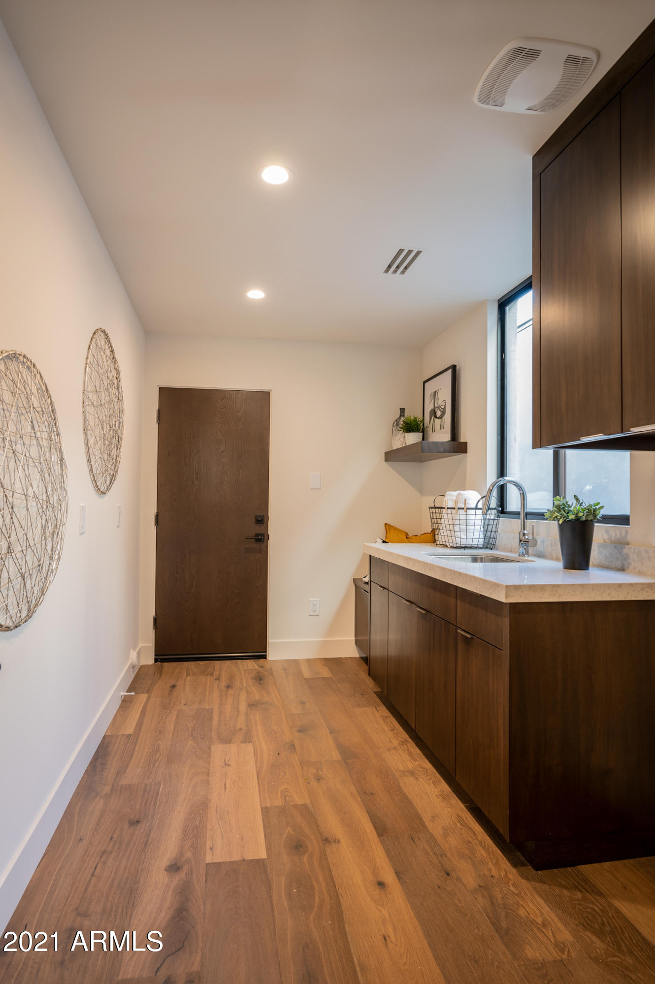 ECHO CANYON - Residential