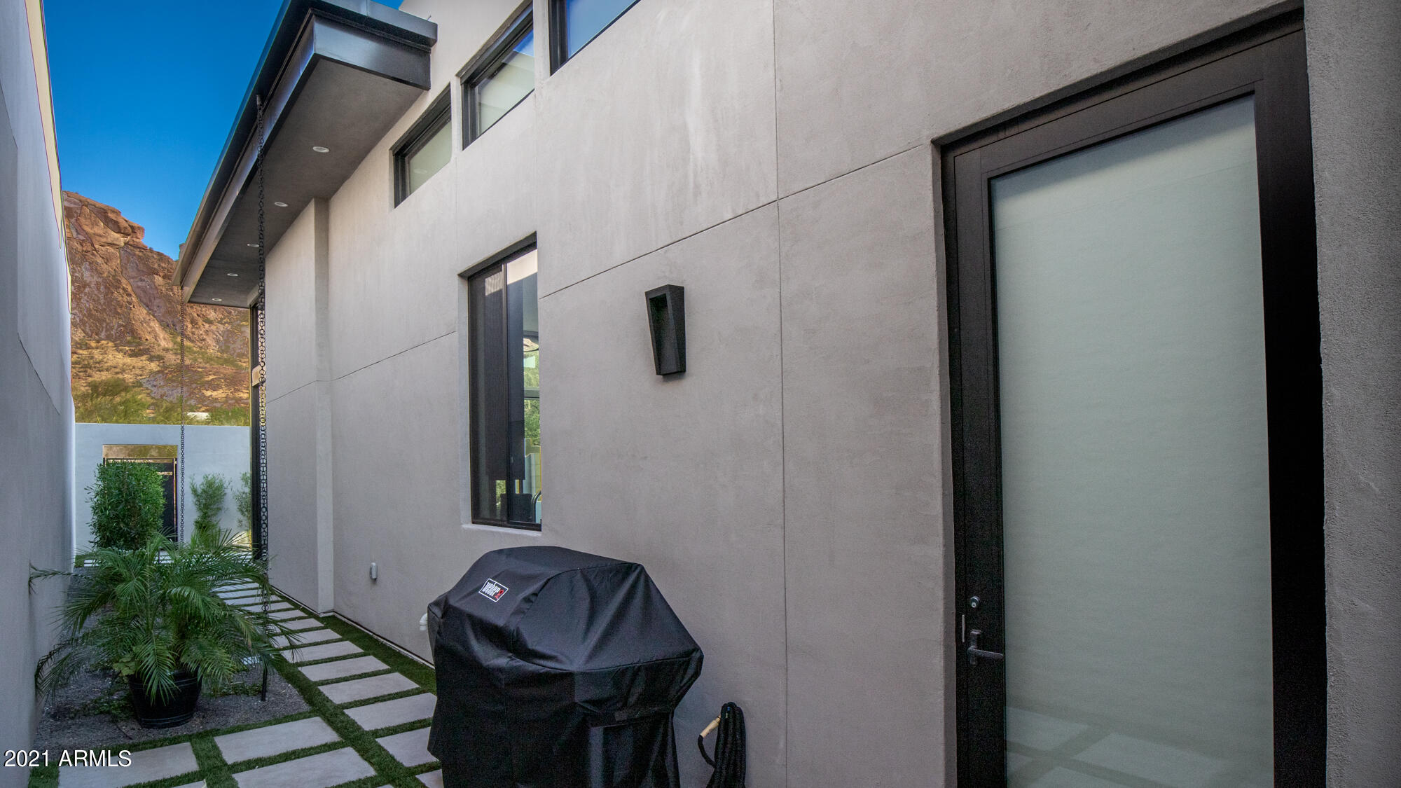 ECHO CANYON - Residential