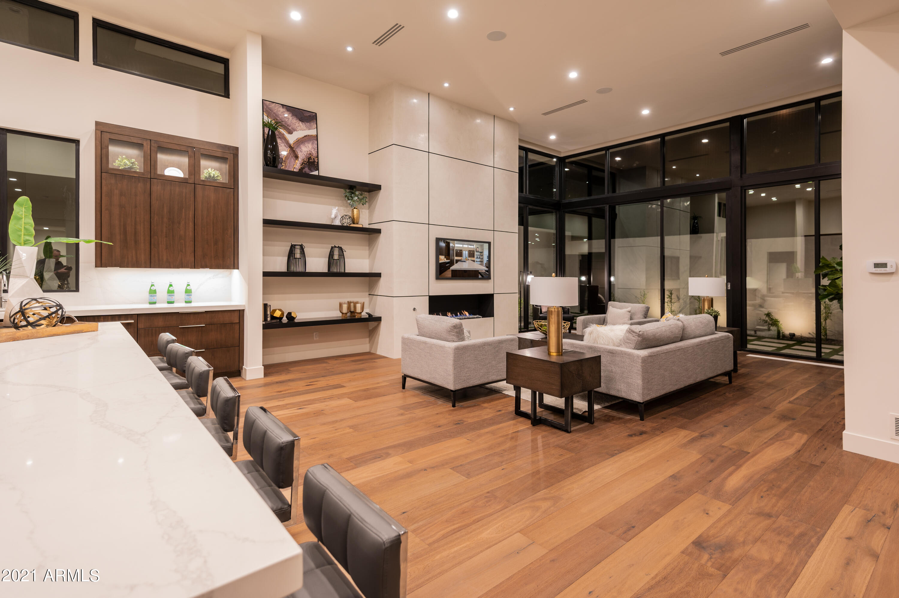 ECHO CANYON - Residential