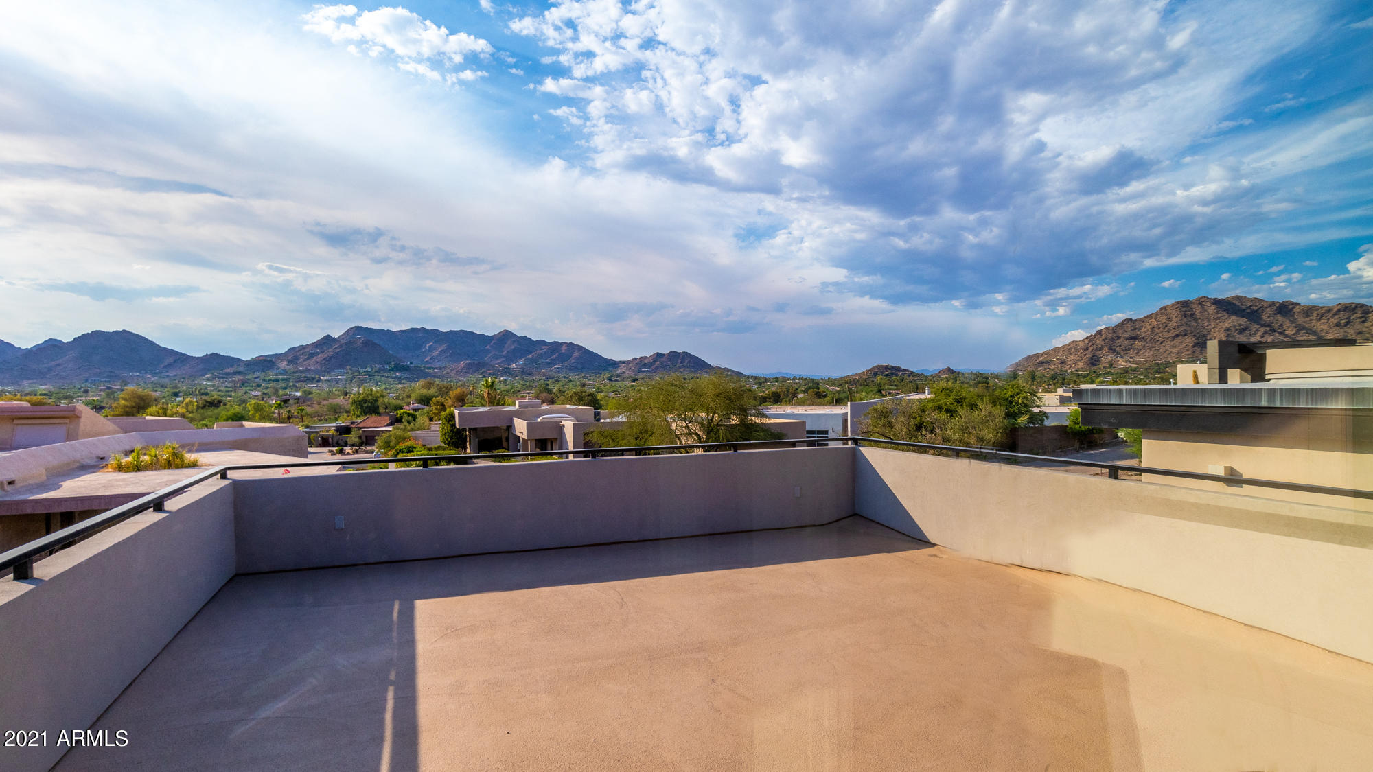 ECHO CANYON - Residential