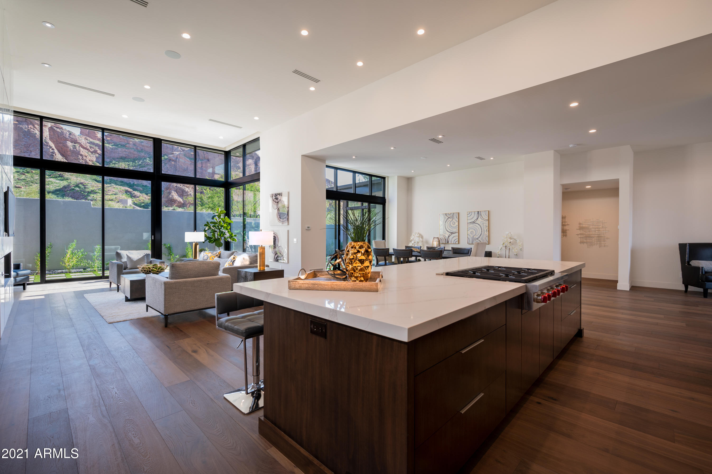 ECHO CANYON - Residential