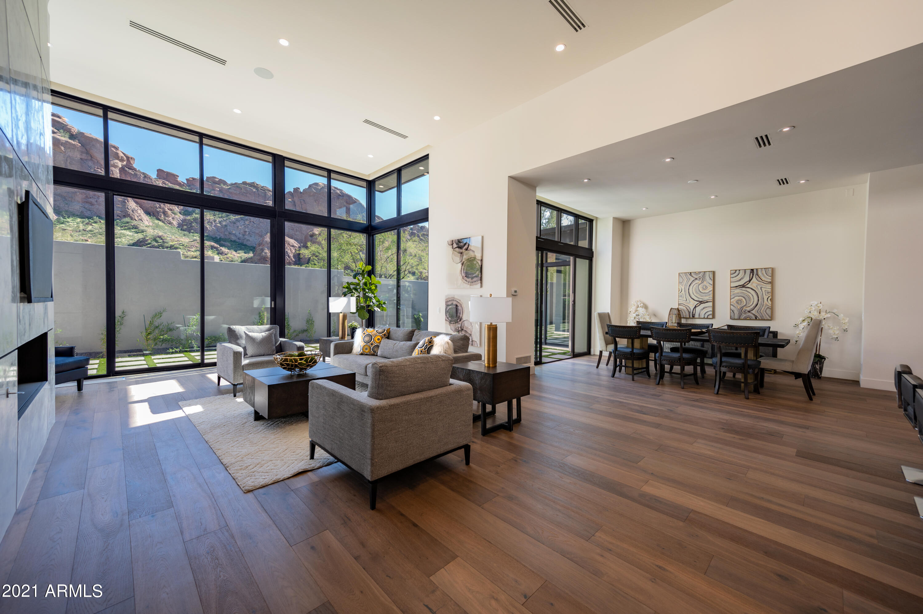 ECHO CANYON - Residential