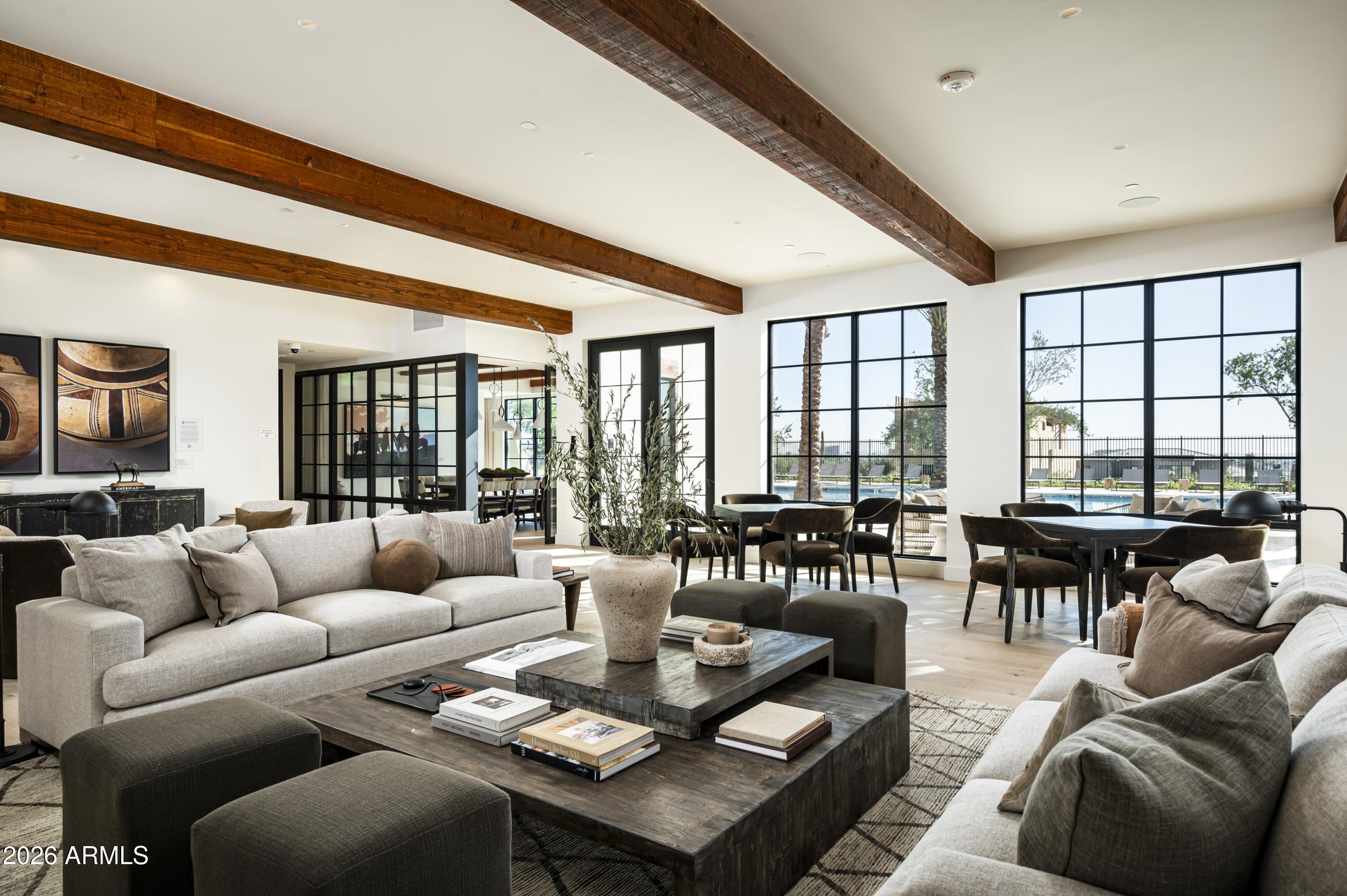 PHOENICIAN - Residential