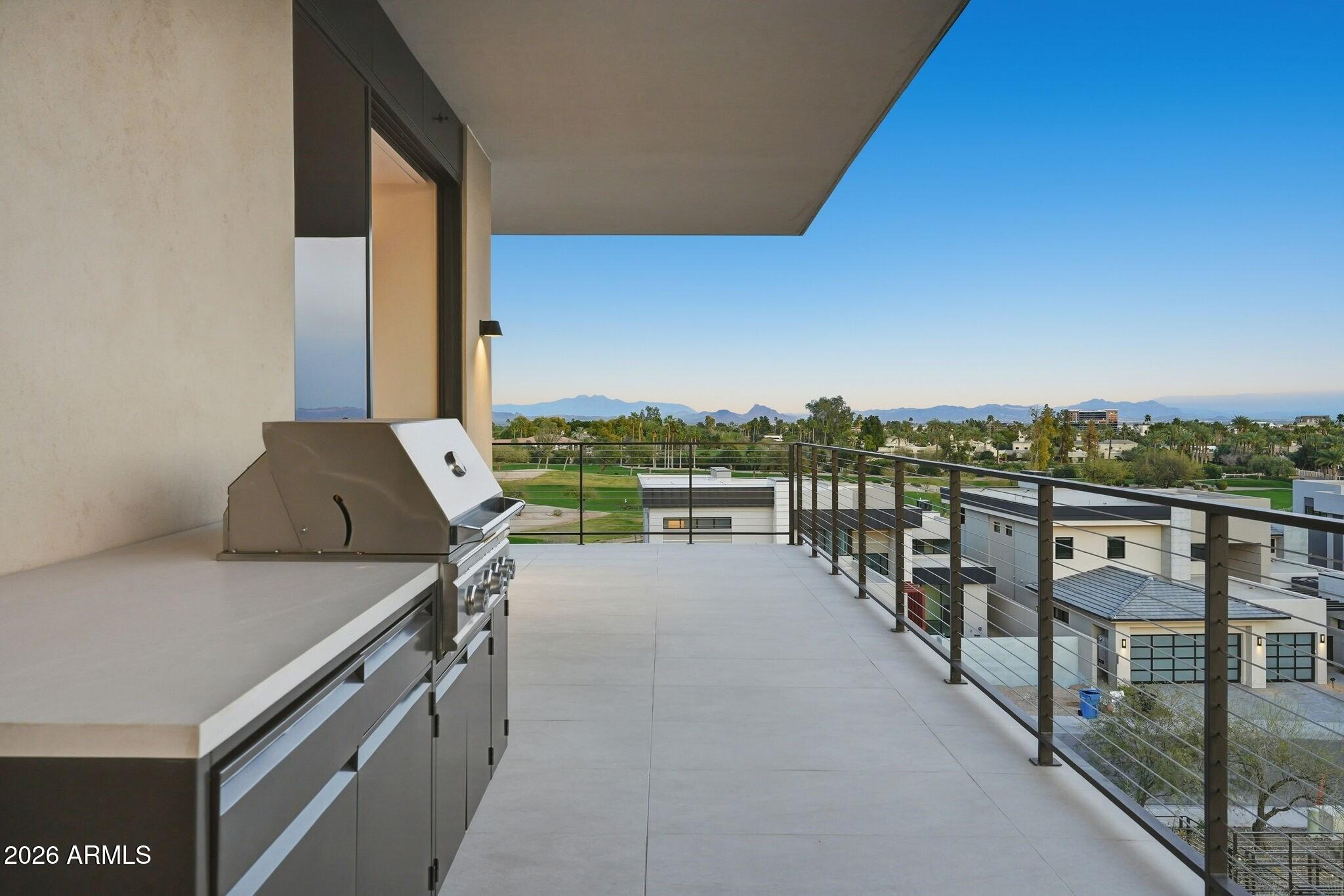 PHOENICIAN - Residential