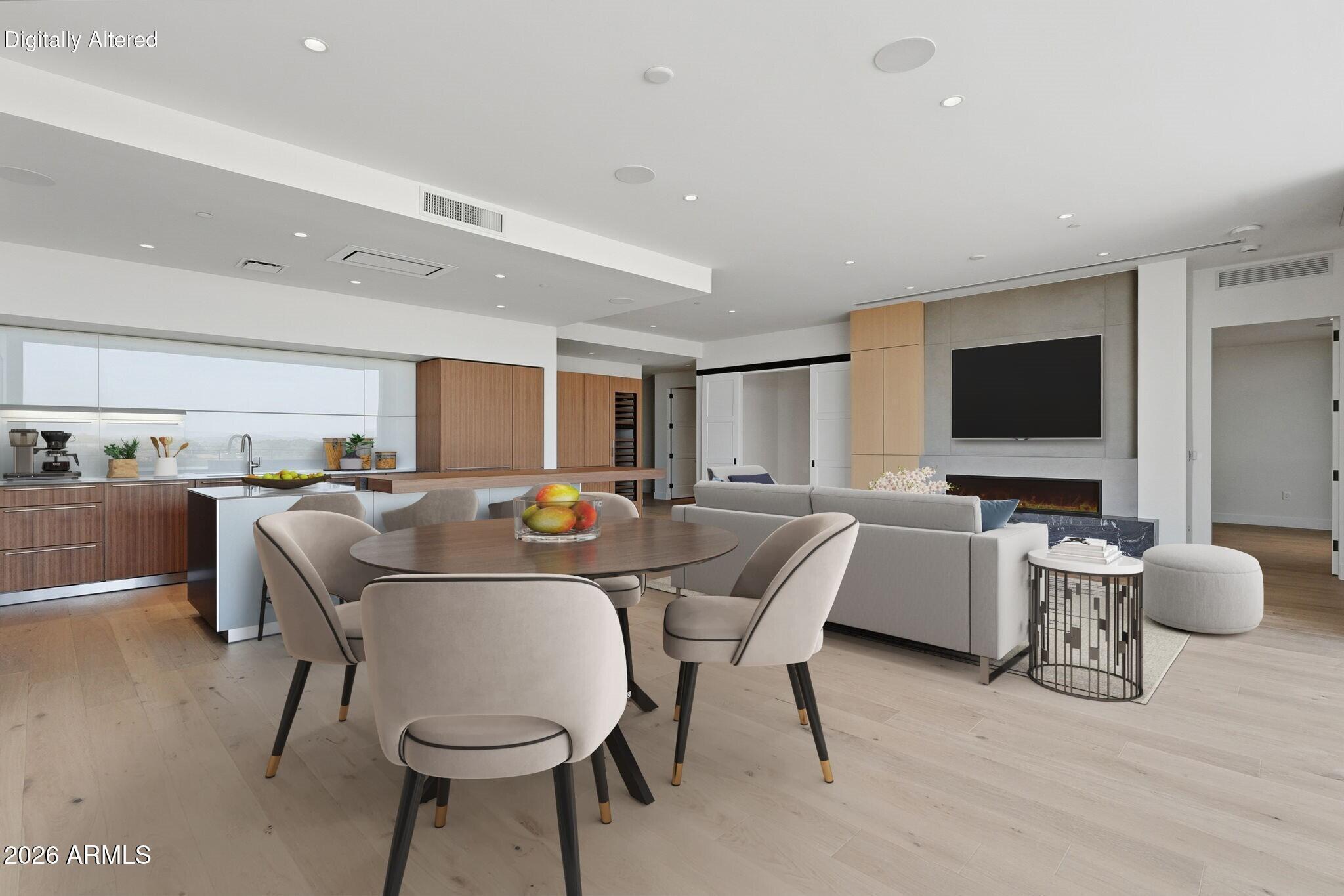 PHOENICIAN - Residential