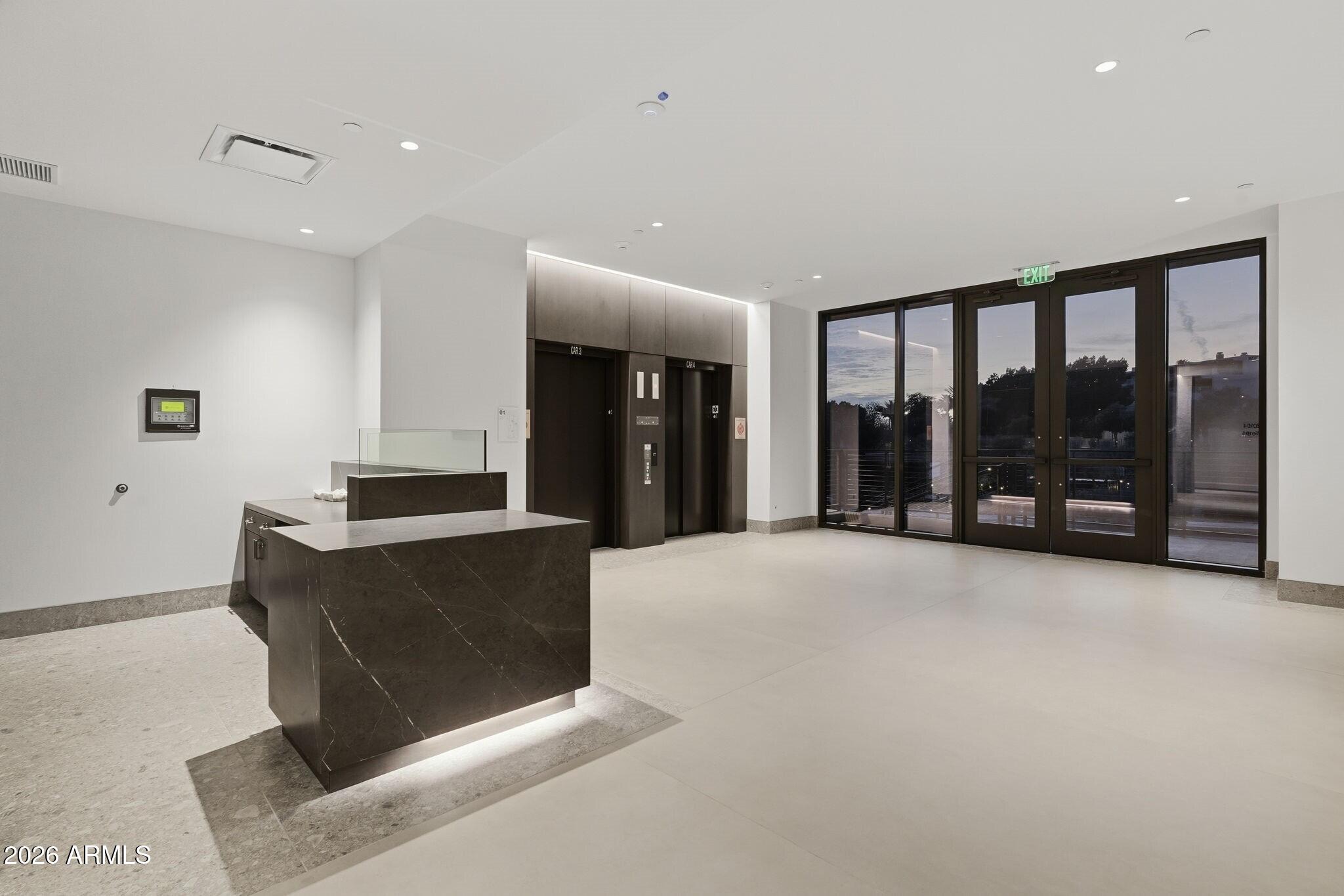 PHOENICIAN - Residential