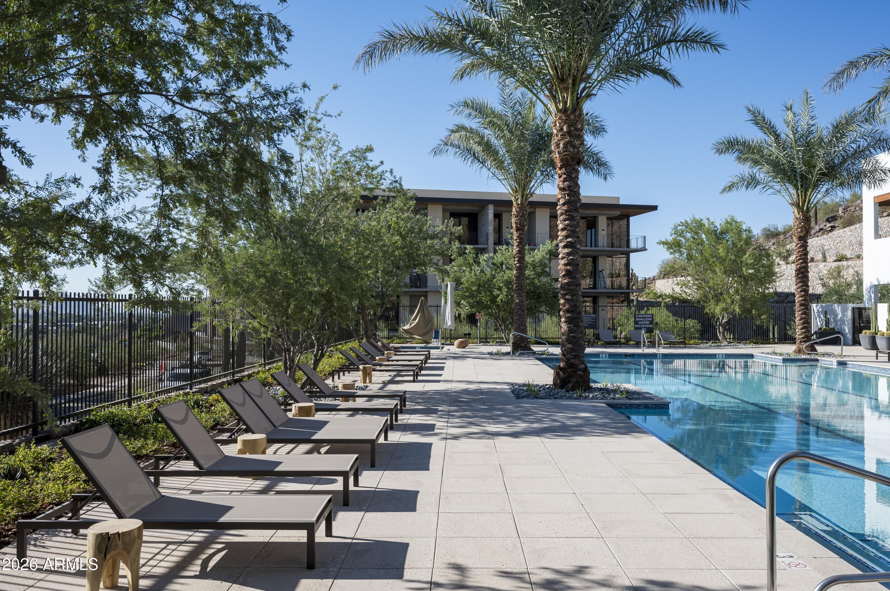 PHOENICIAN - Residential