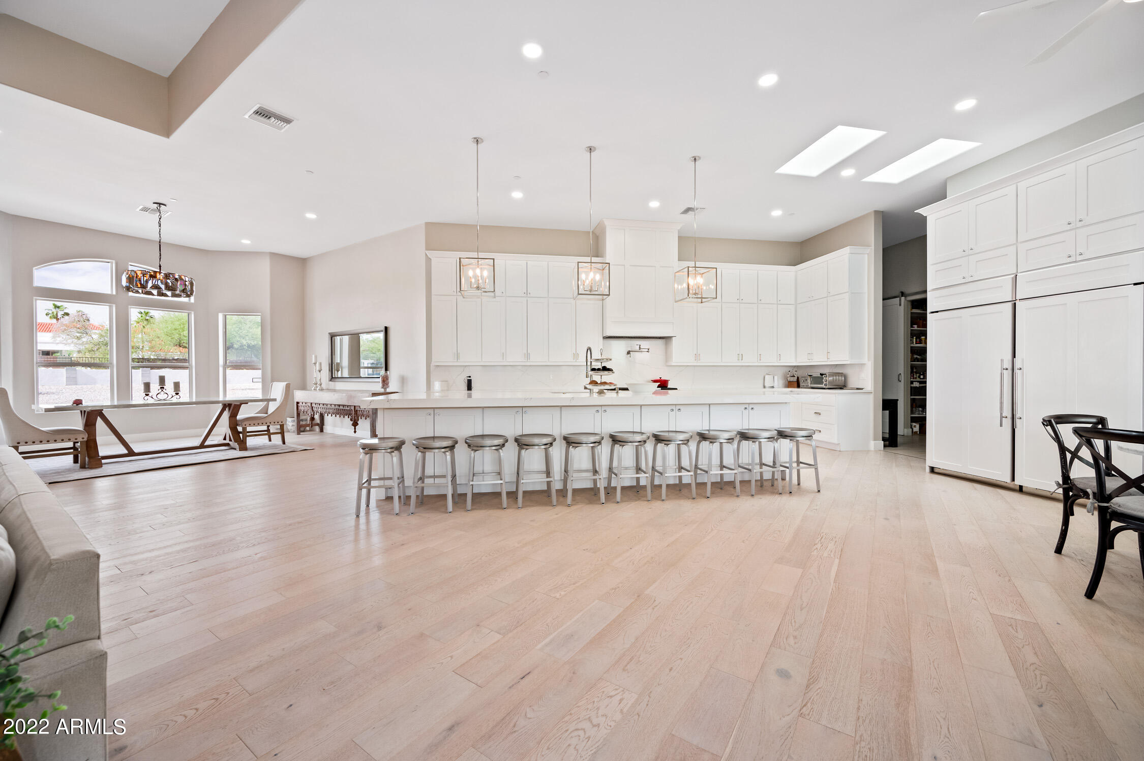 metes & bounds - Residential