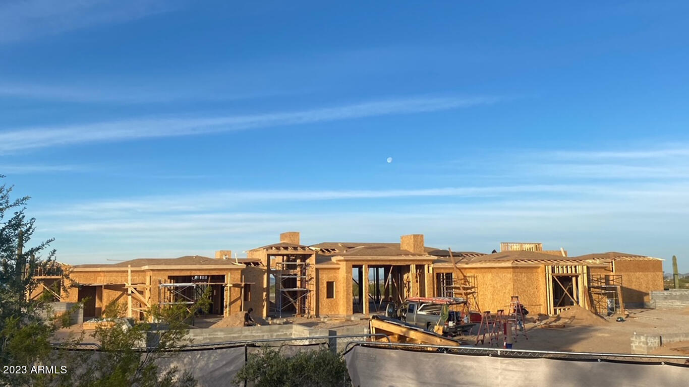 PRADO ESTATES - Residential