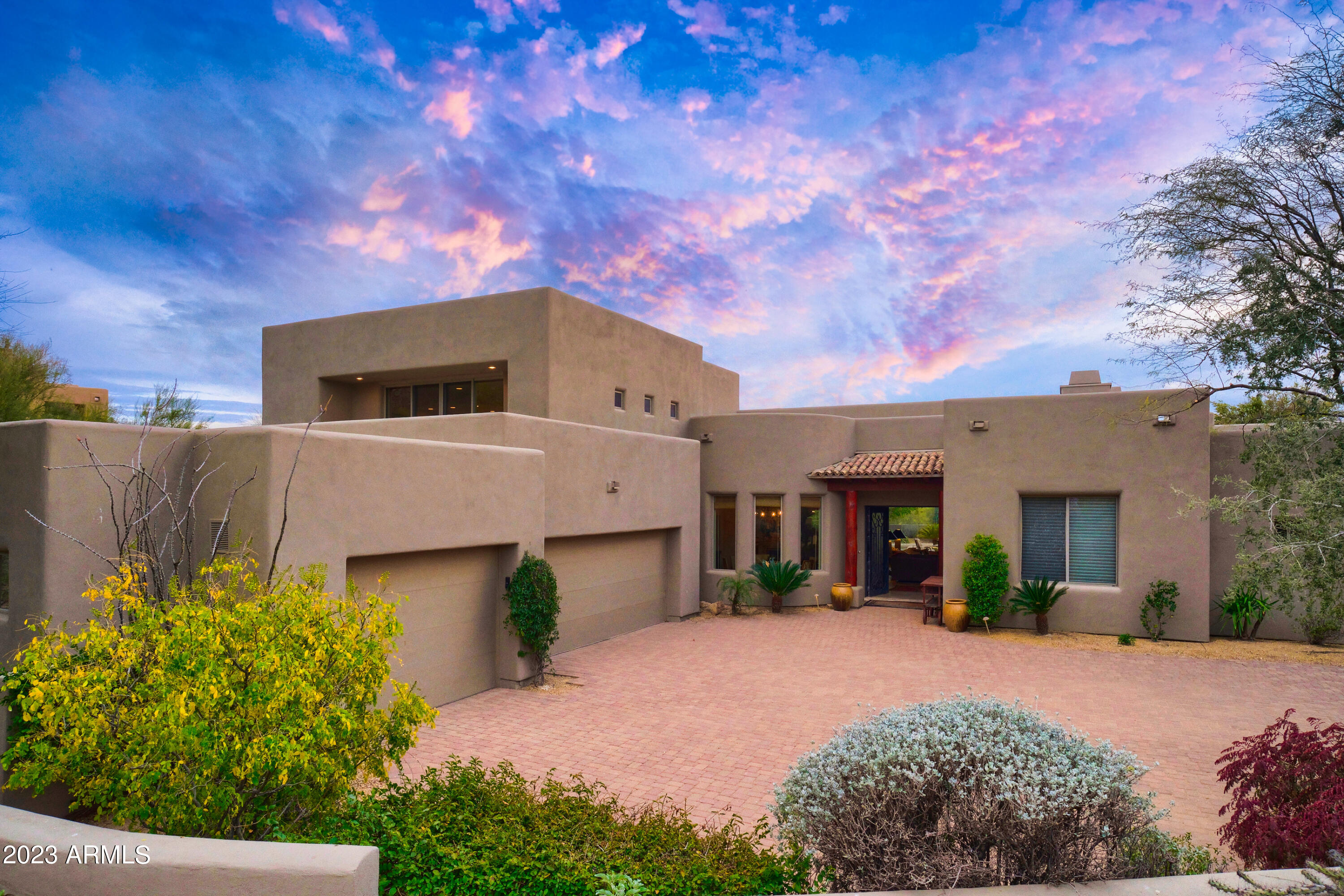 DESERT HIGHLANDS - Residential