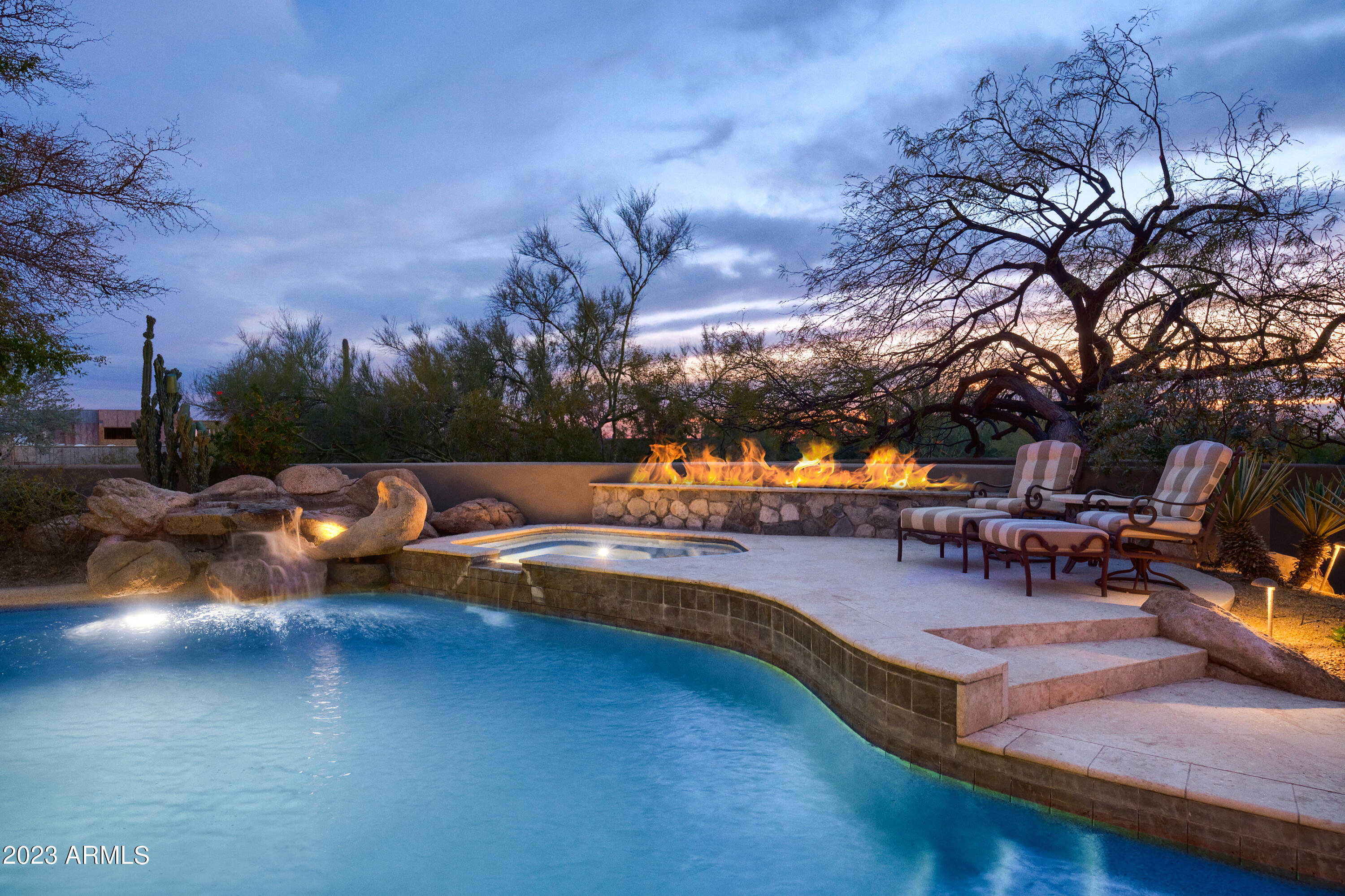 DESERT HIGHLANDS - Residential