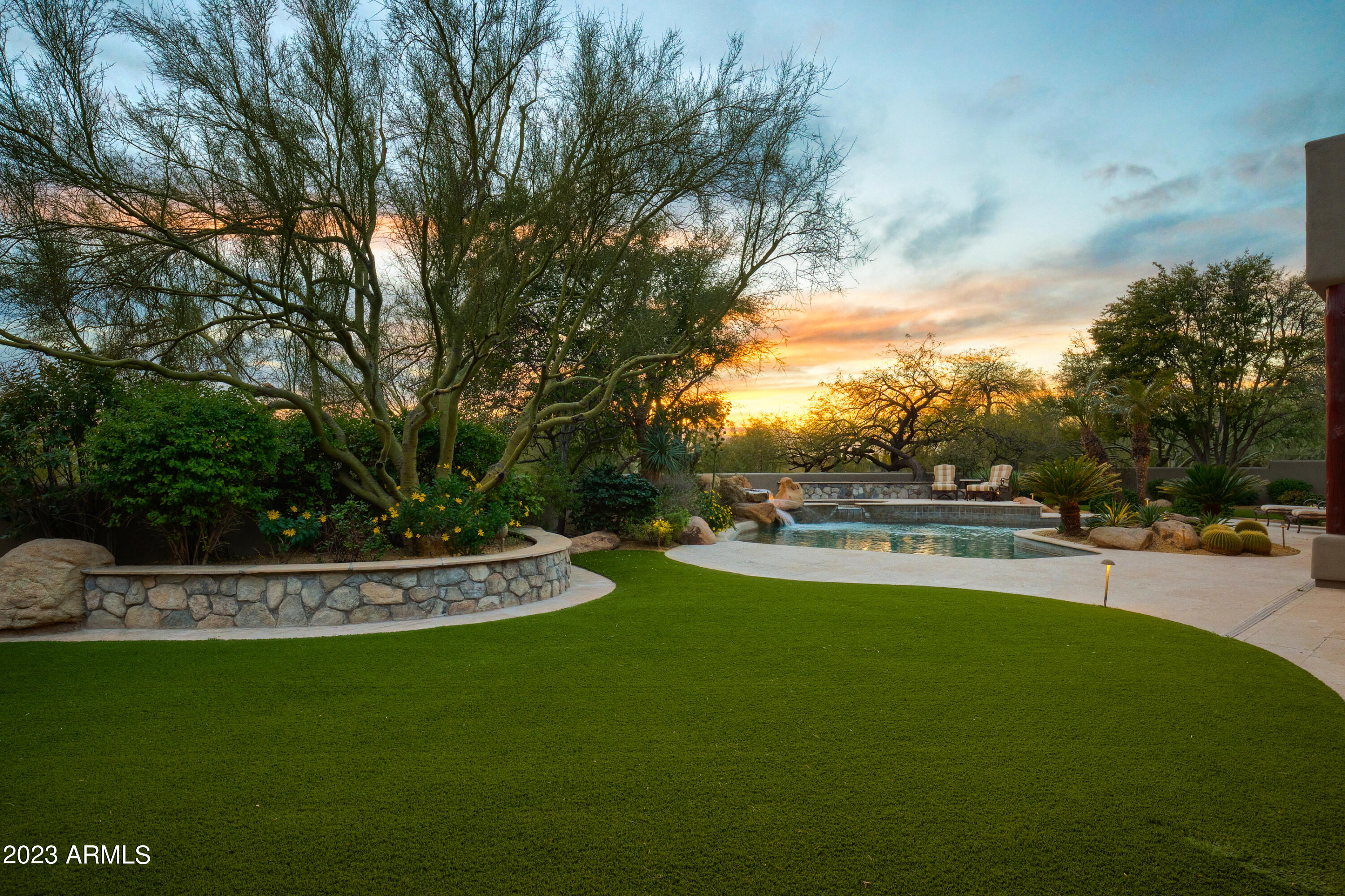 DESERT HIGHLANDS - Residential