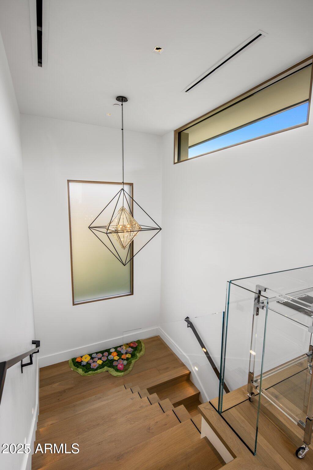ESTANCIA - Residential