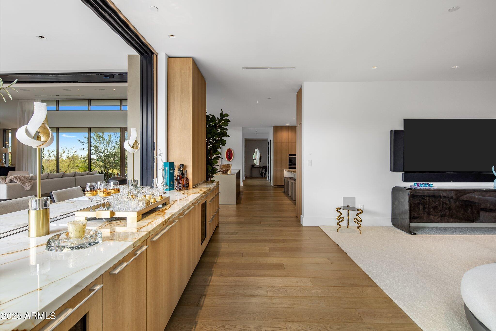 ESTANCIA - Residential