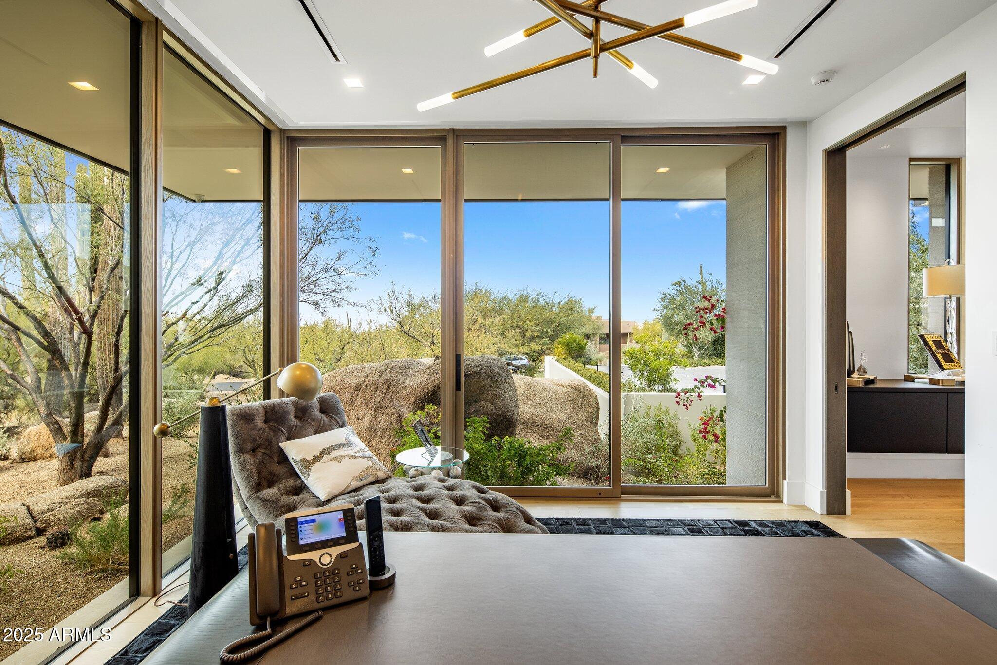 ESTANCIA - Residential