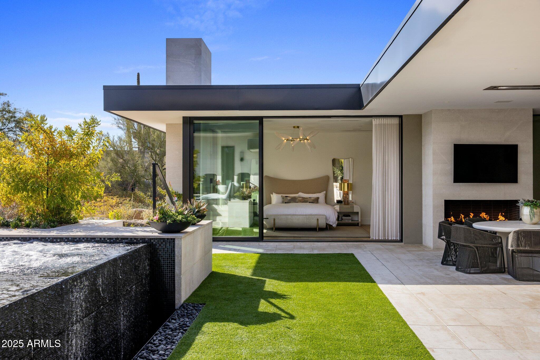 ESTANCIA - Residential