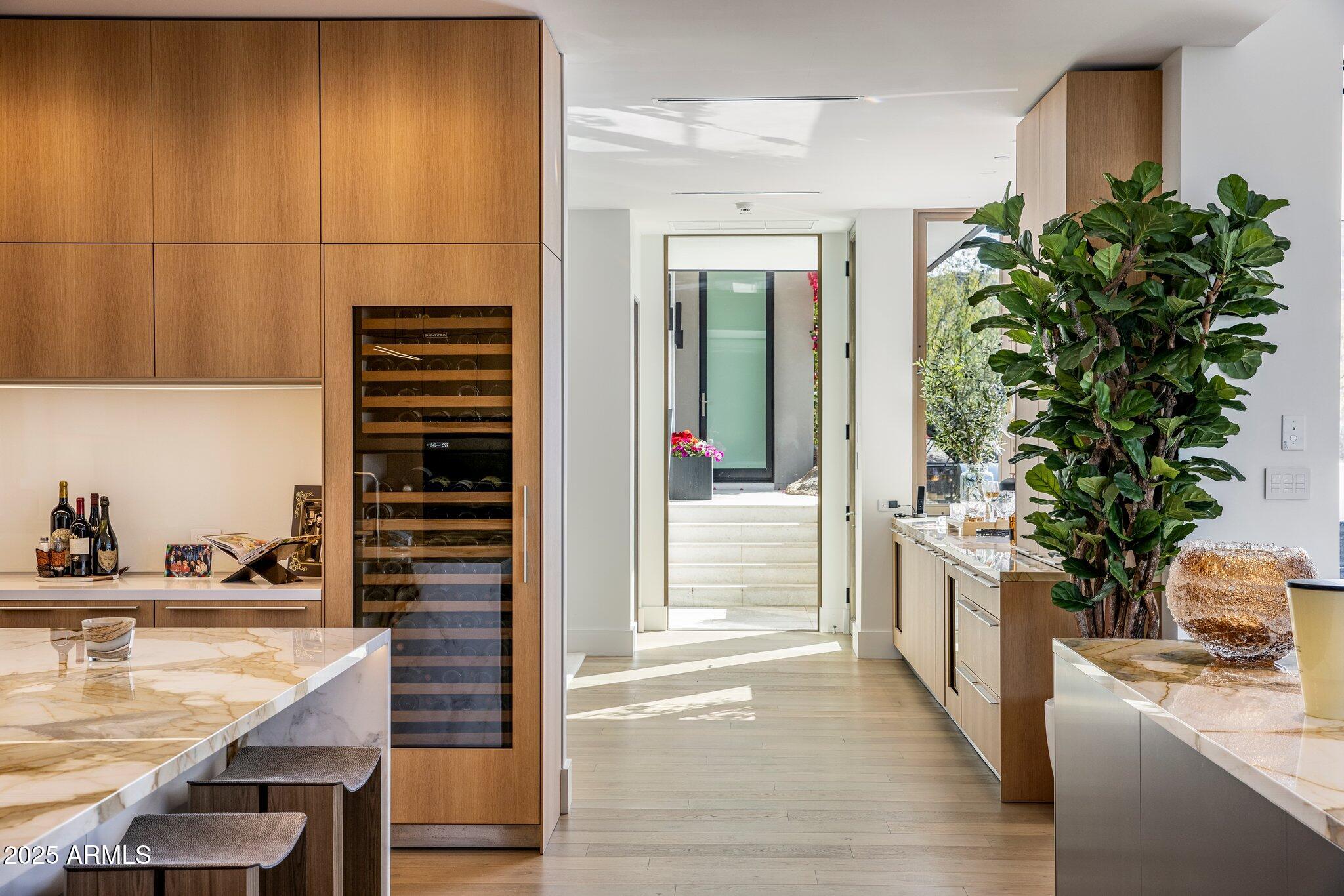 ESTANCIA - Residential