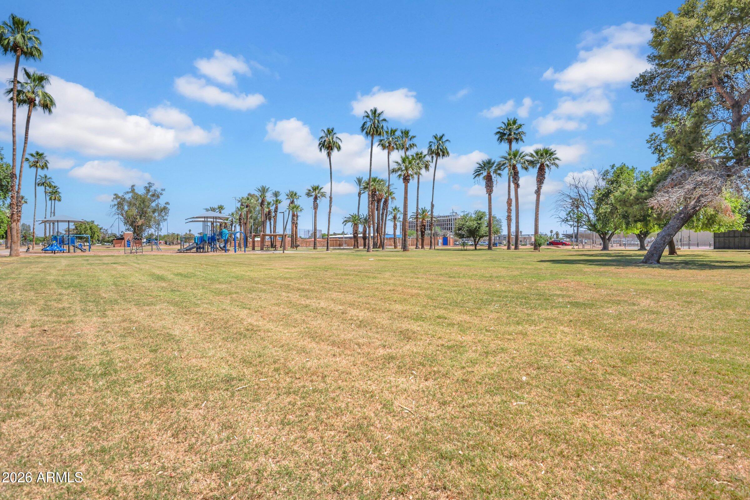 MEADOWBROOK TRACT BLK 1 - Residential Income