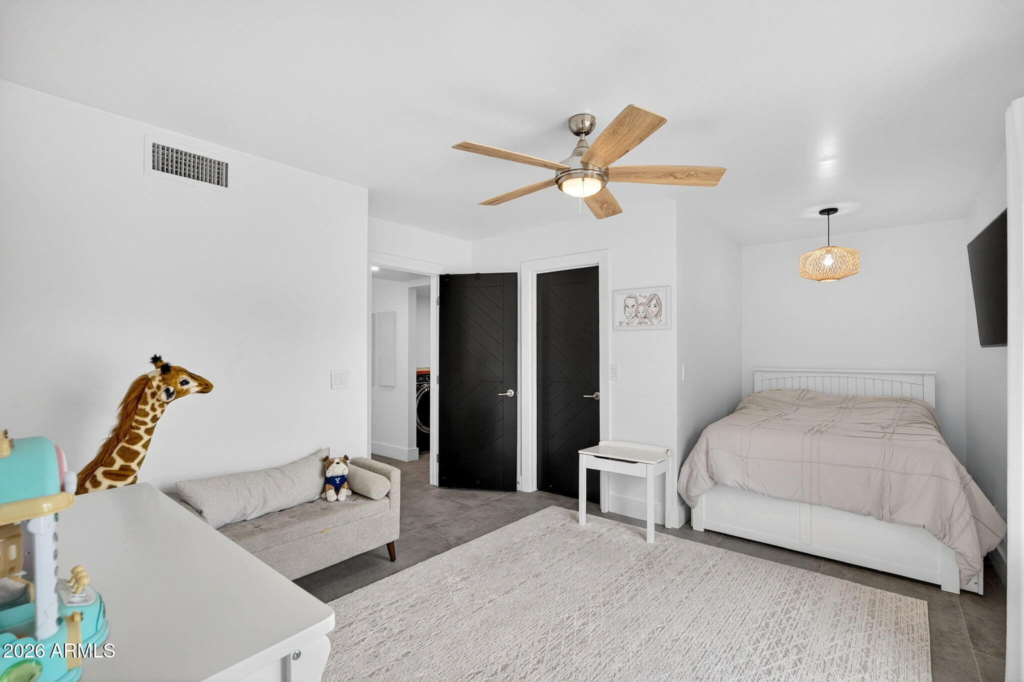 PARADISE VALLEY FOOTHILLS UNIT 3 - Residential
