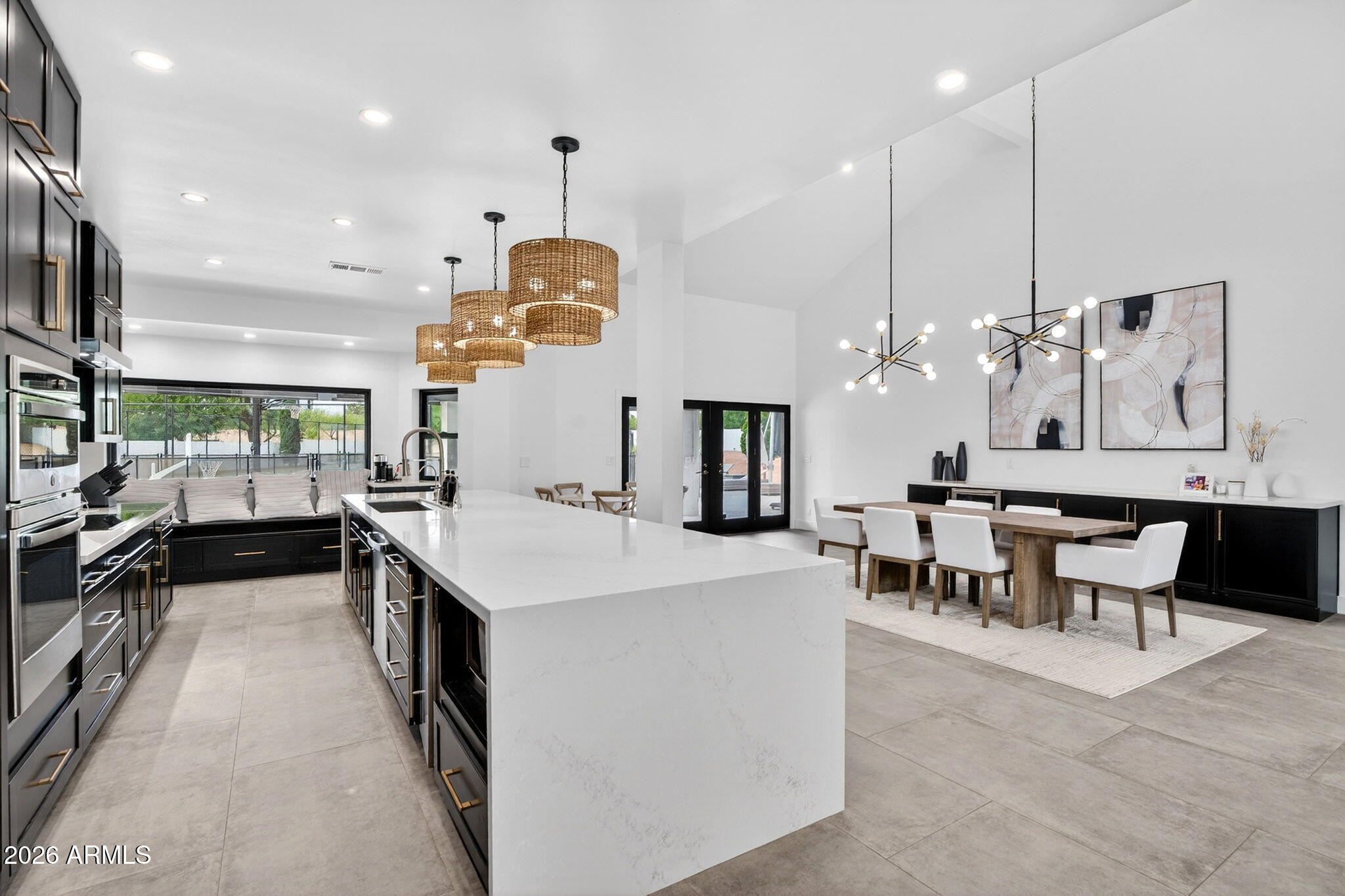PARADISE VALLEY FOOTHILLS UNIT 3 - Residential