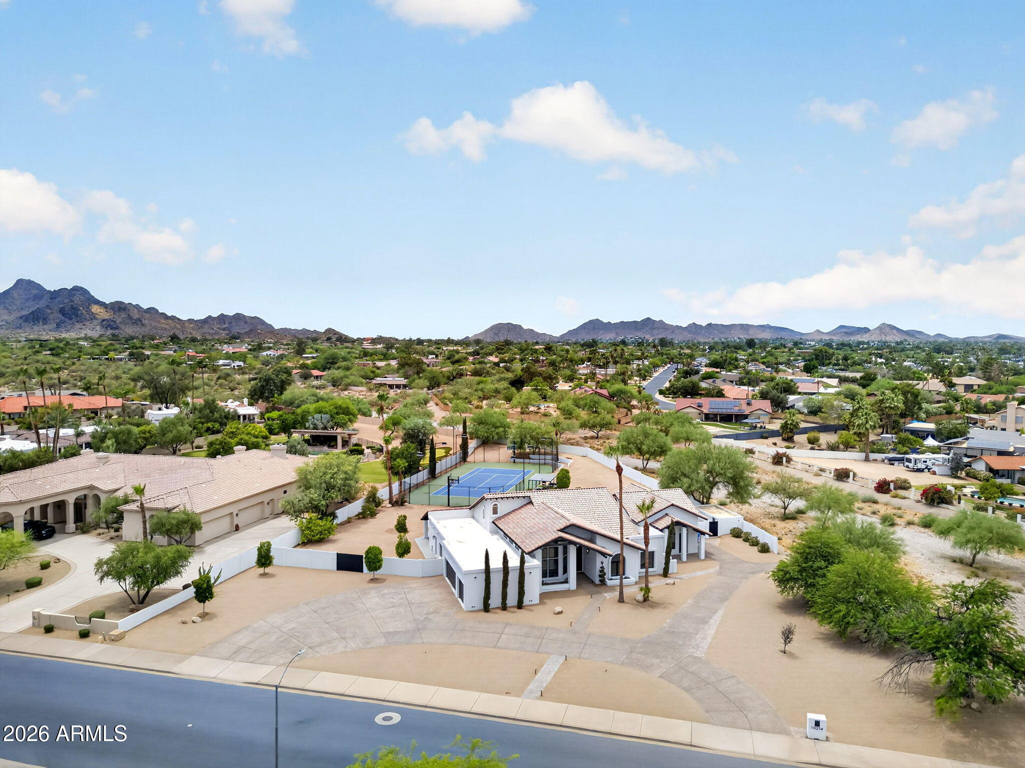 PARADISE VALLEY FOOTHILLS UNIT 3 - Residential